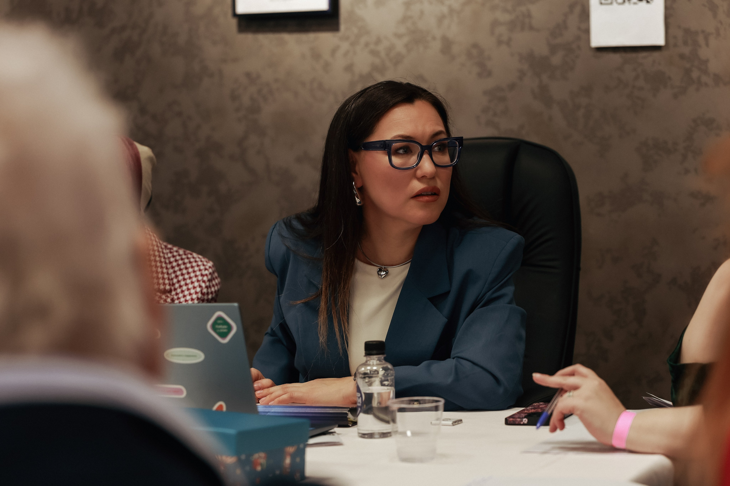 Репортажная фотосъёмка девятого Большого Женского Форума в Санкт-Петербурге. Профессиональный фотограф в Санкт-Петербурге Александр Волосенцев