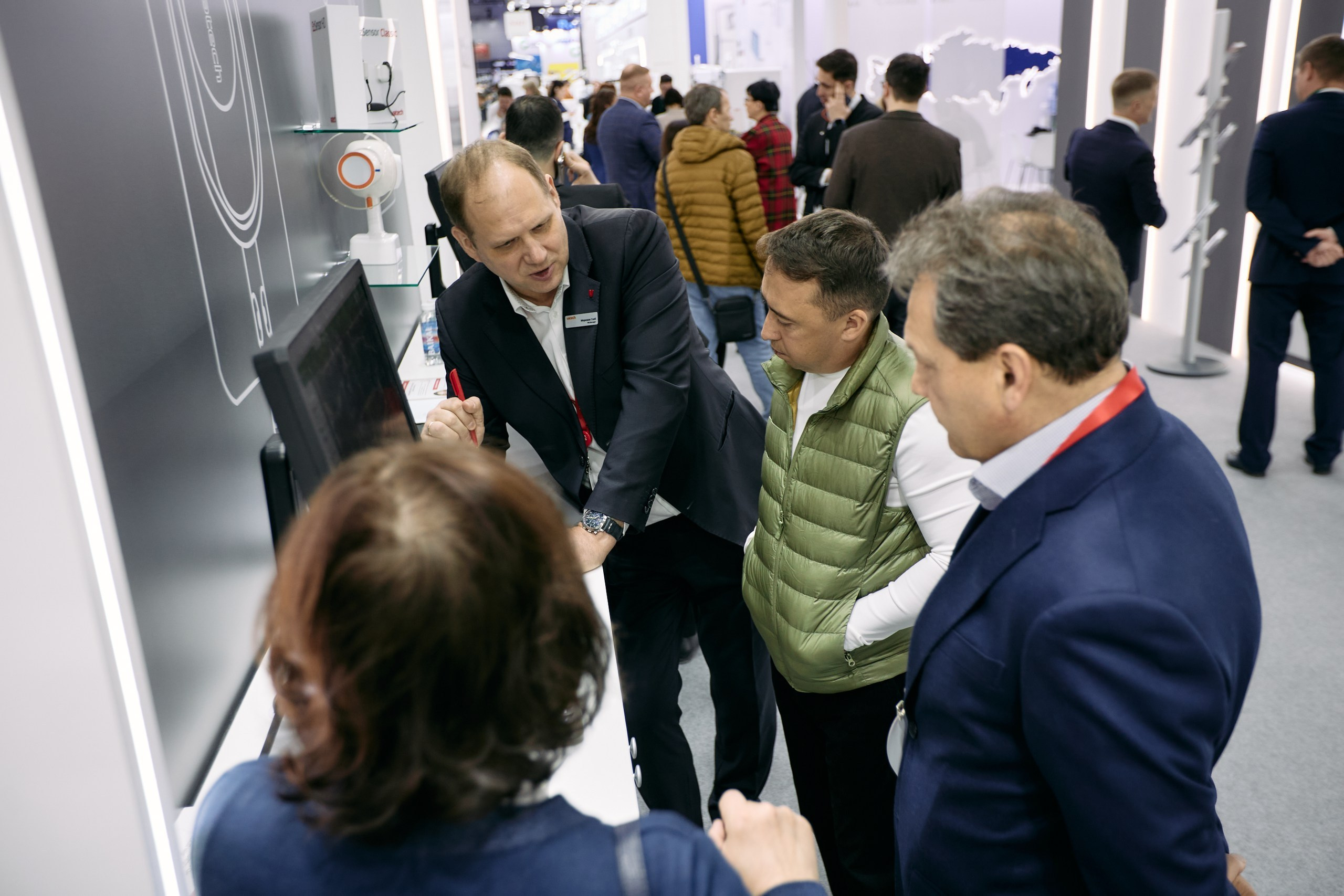 Дентал Салон 2026: Vatech. Свадебный и репортажный фотограф Дмитрий Кононенко