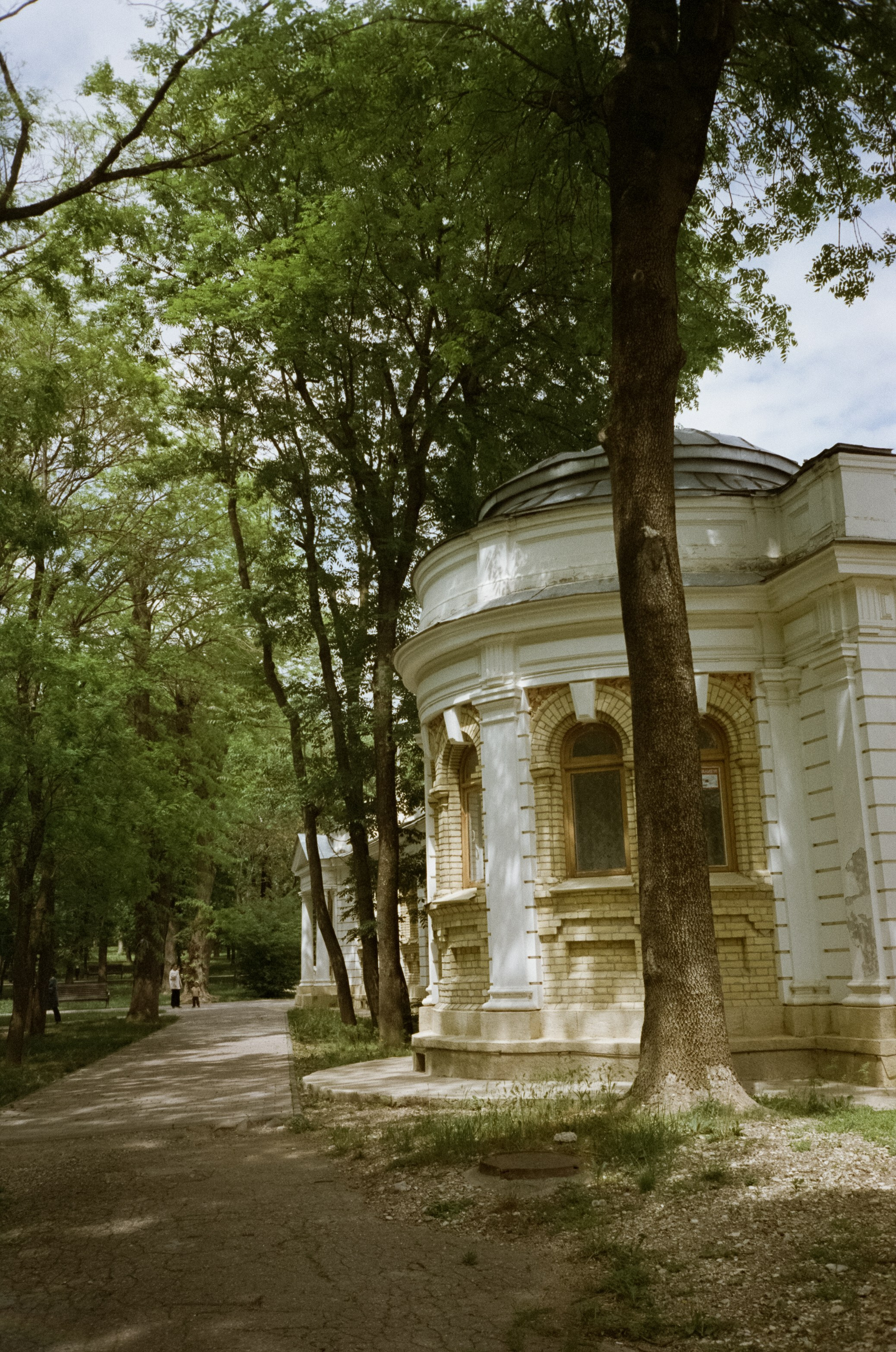 Курортный парк и улочки Ессентуков. Фотограф-документалист Мария Осокина