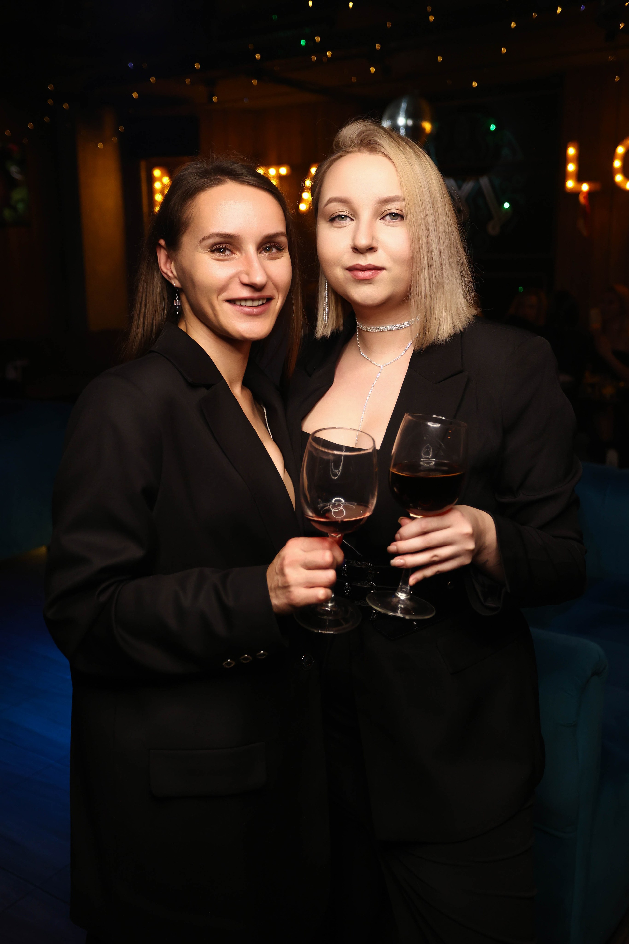 16/12/23 Новогоднее караоке в Мята Спортивная. Мята Спортивная — Кальянная, караоке, бар в Минске