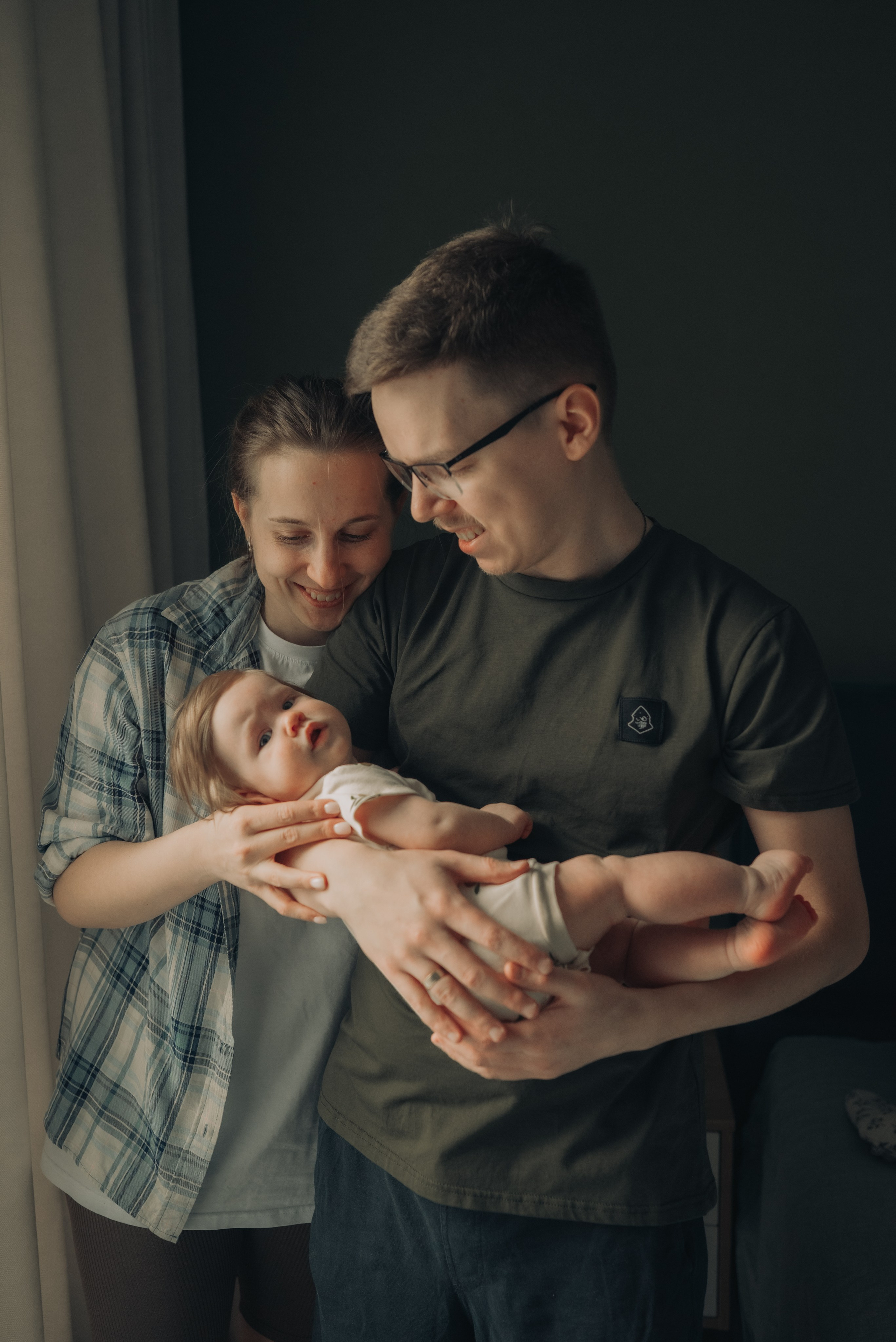 Новорожденные и Материнство. Семейный фотограф в Москве Дарья Пузикова