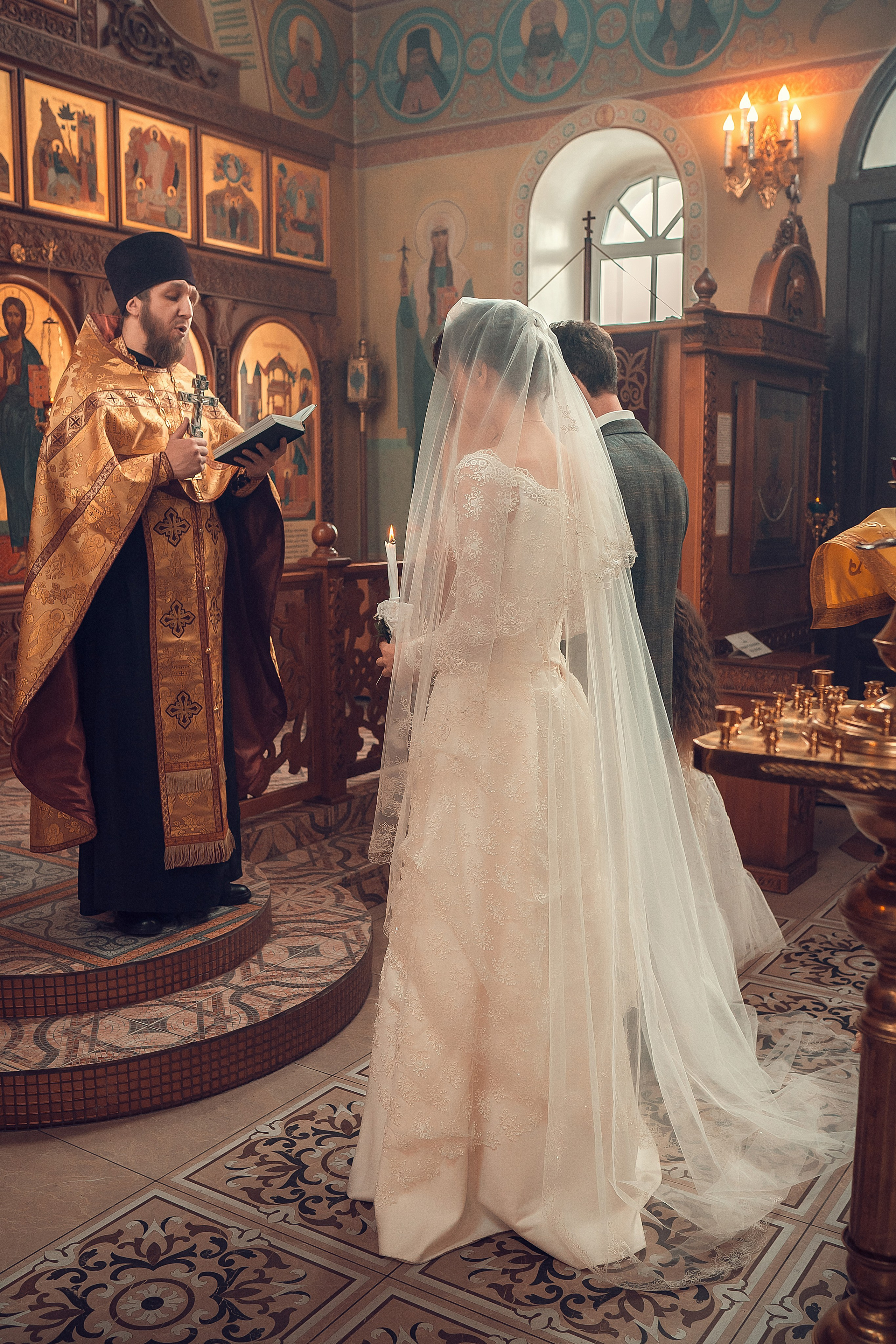 Таинство Венчания Красноярск. Фотограф на Крещение и Венчание в Красноярске Рамазанова Юлия