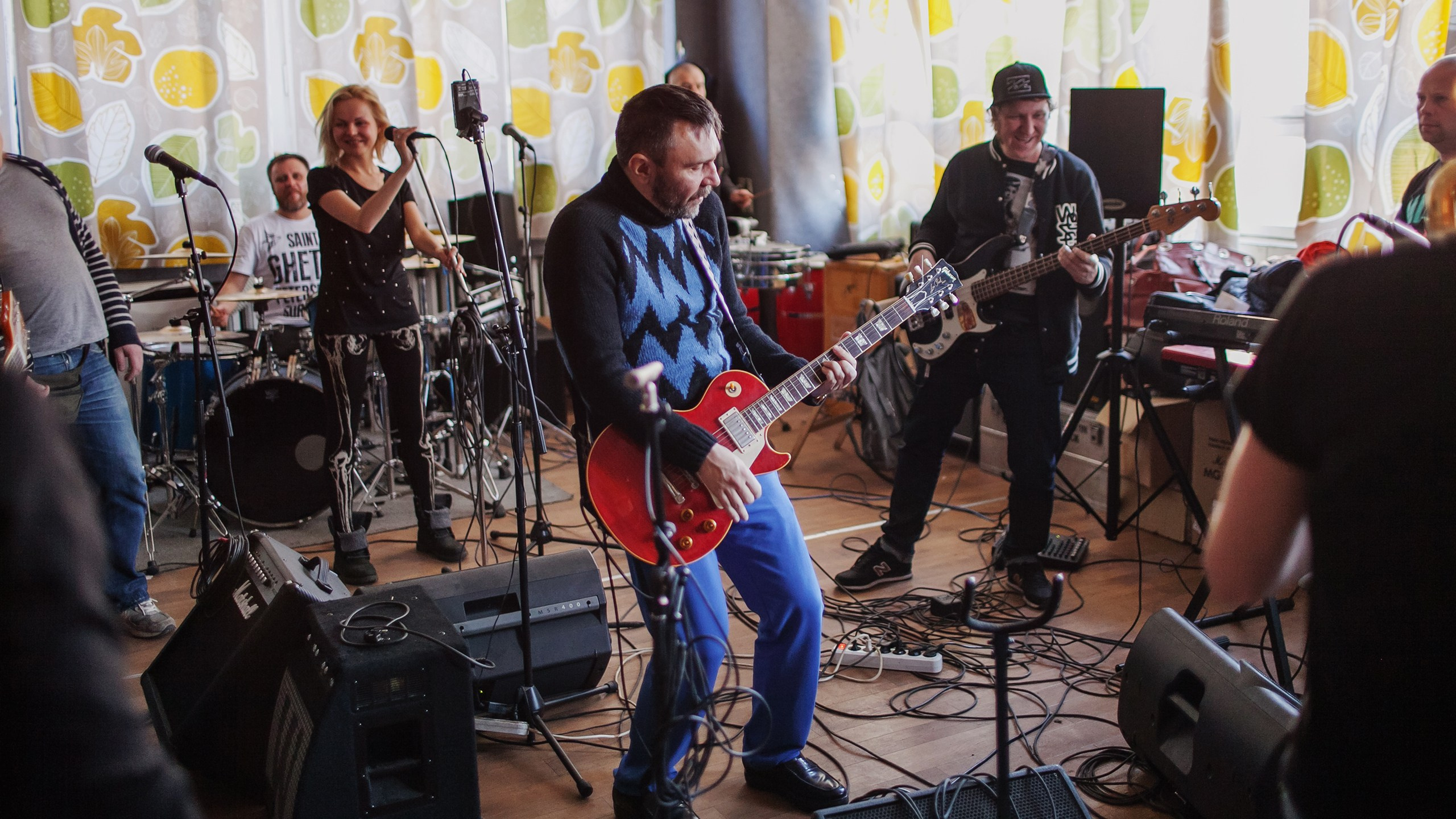 рок, рок музыкант, гитара, сергей шнуров, репетиция, репетиционная база, музыканты, группа на репетиции, группировка