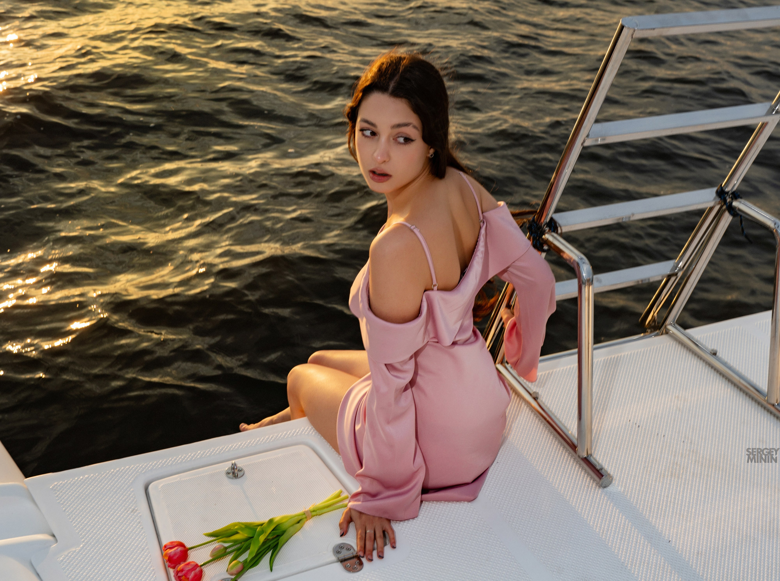 Фотосессии на яхте в Екатеринбурге. Студийный и Рекламный Фотограф в Екатеринбурге Сергей Минин