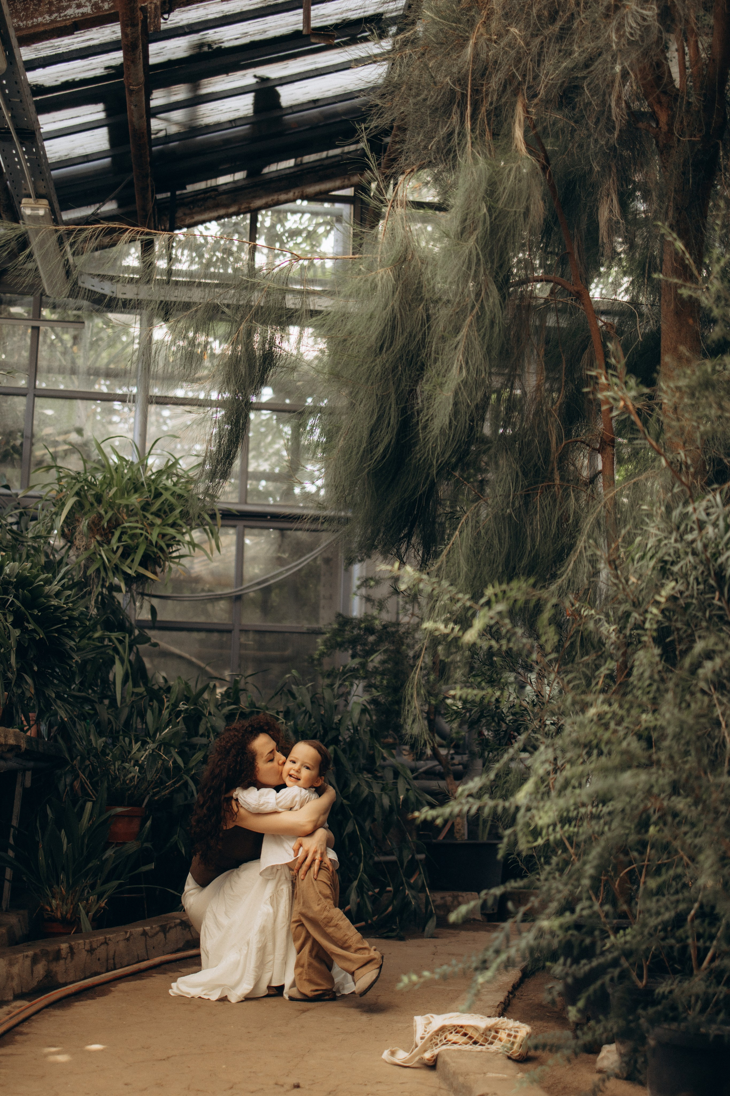 Прогулка по оранжерее. Семейный фотограф в Москве Ксения Аганина