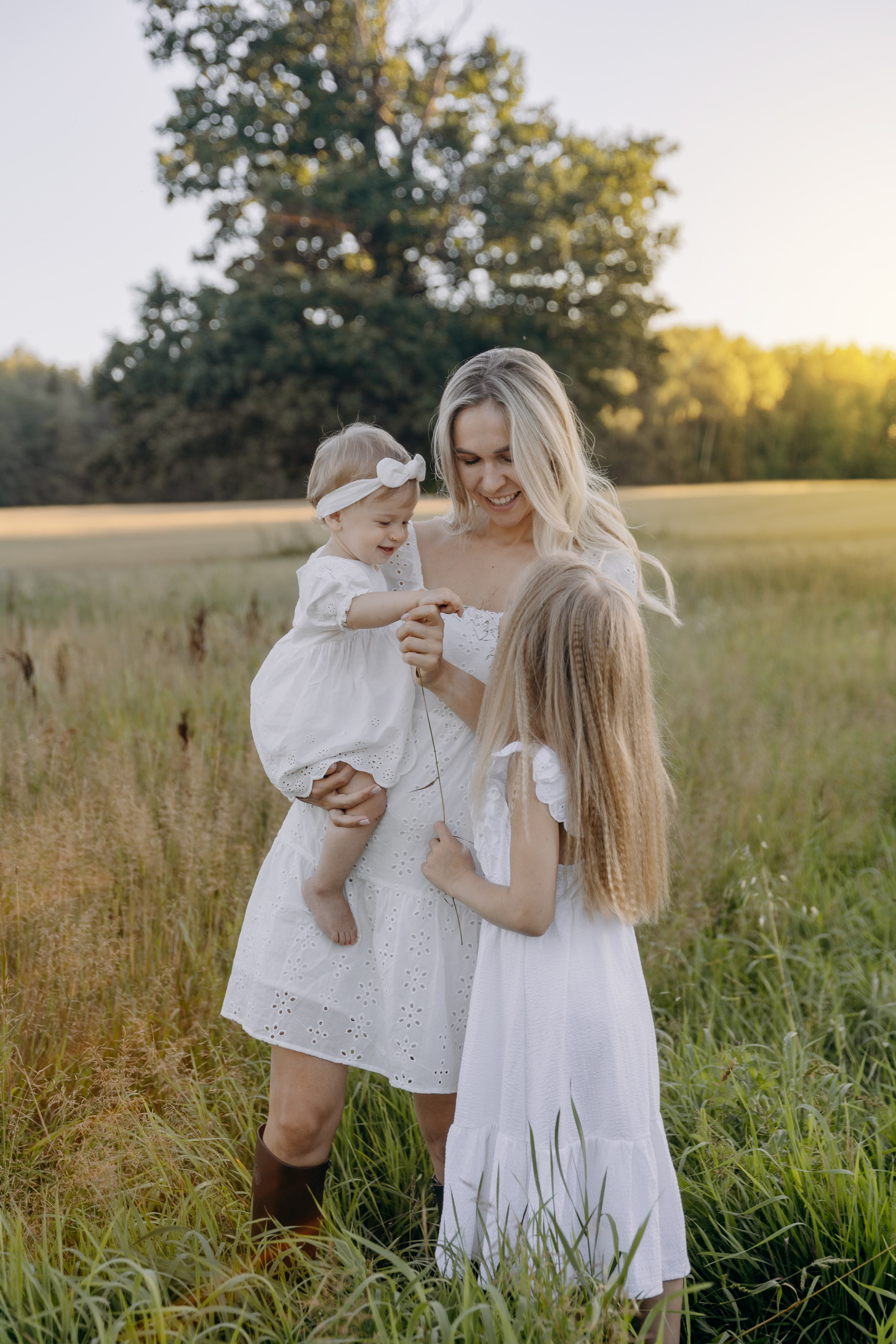 Ульяна, Мира и Амелия. Семейный фотограф Земскова Евгения