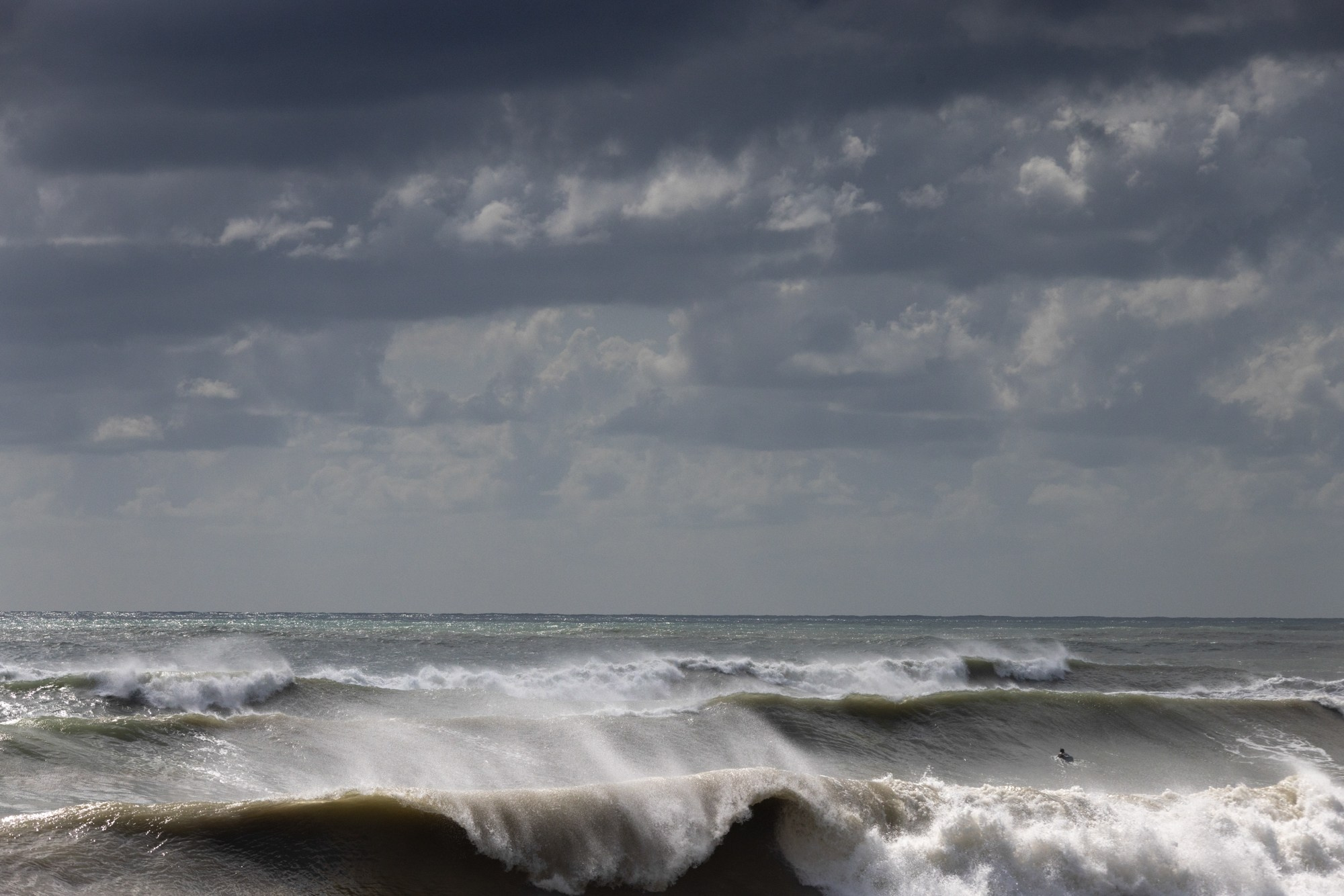 Море и серферы. Репортажный и постановочный Наталья Санникова
