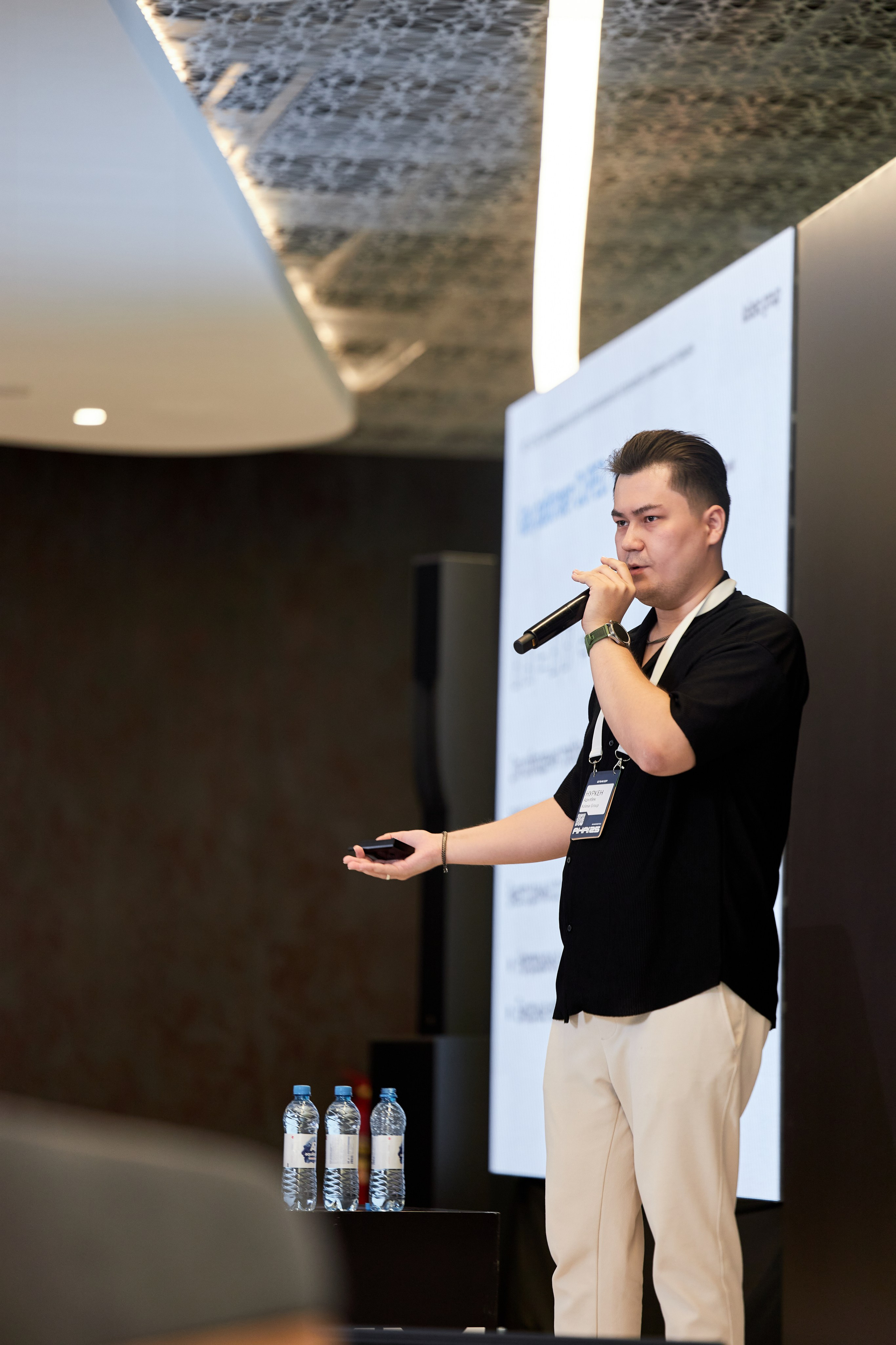 Aha! — 29–30 мая 2025. Фотобанк Матемаркетинг