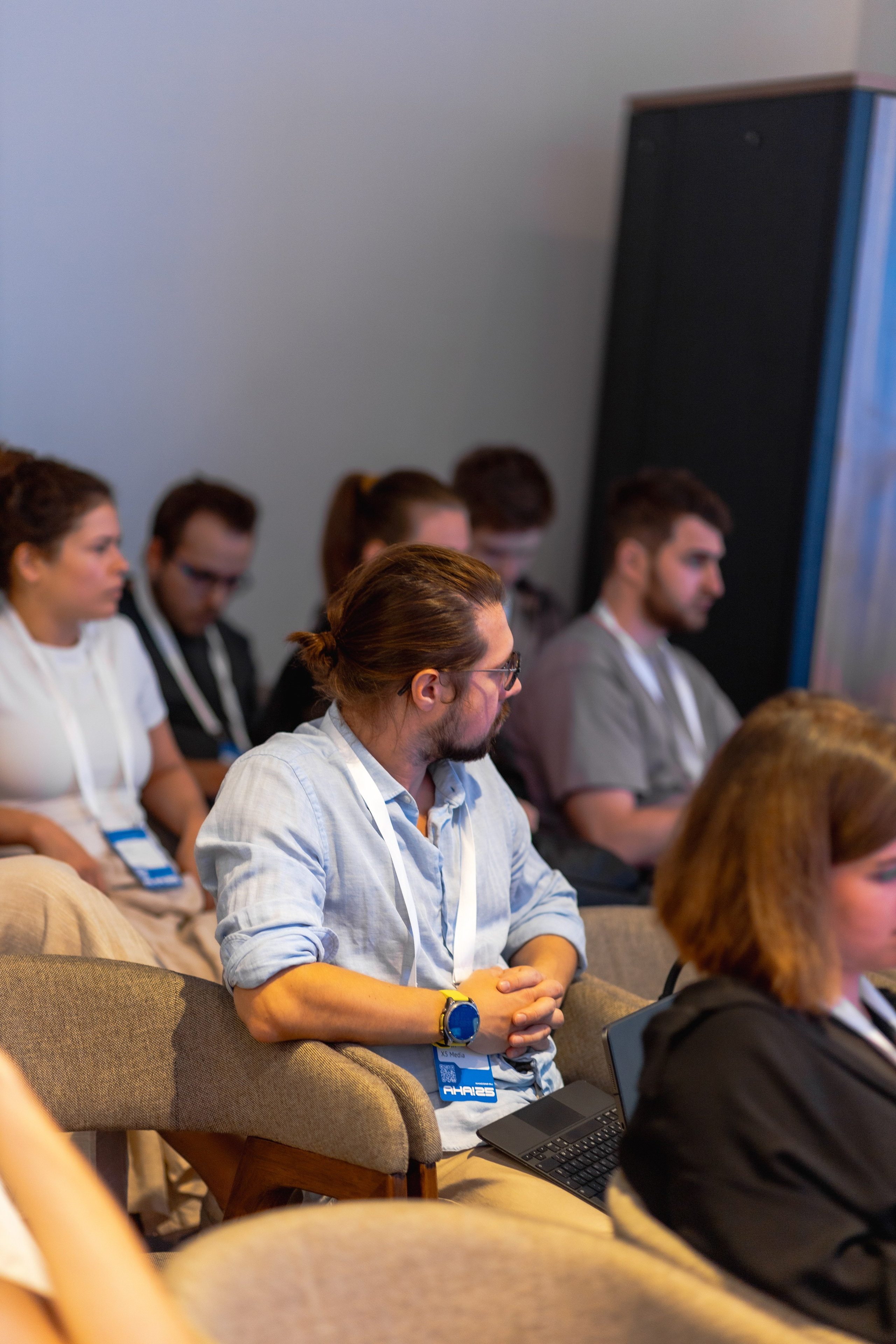 Aha! — 29–30 мая 2025. Фотобанк Матемаркетинг