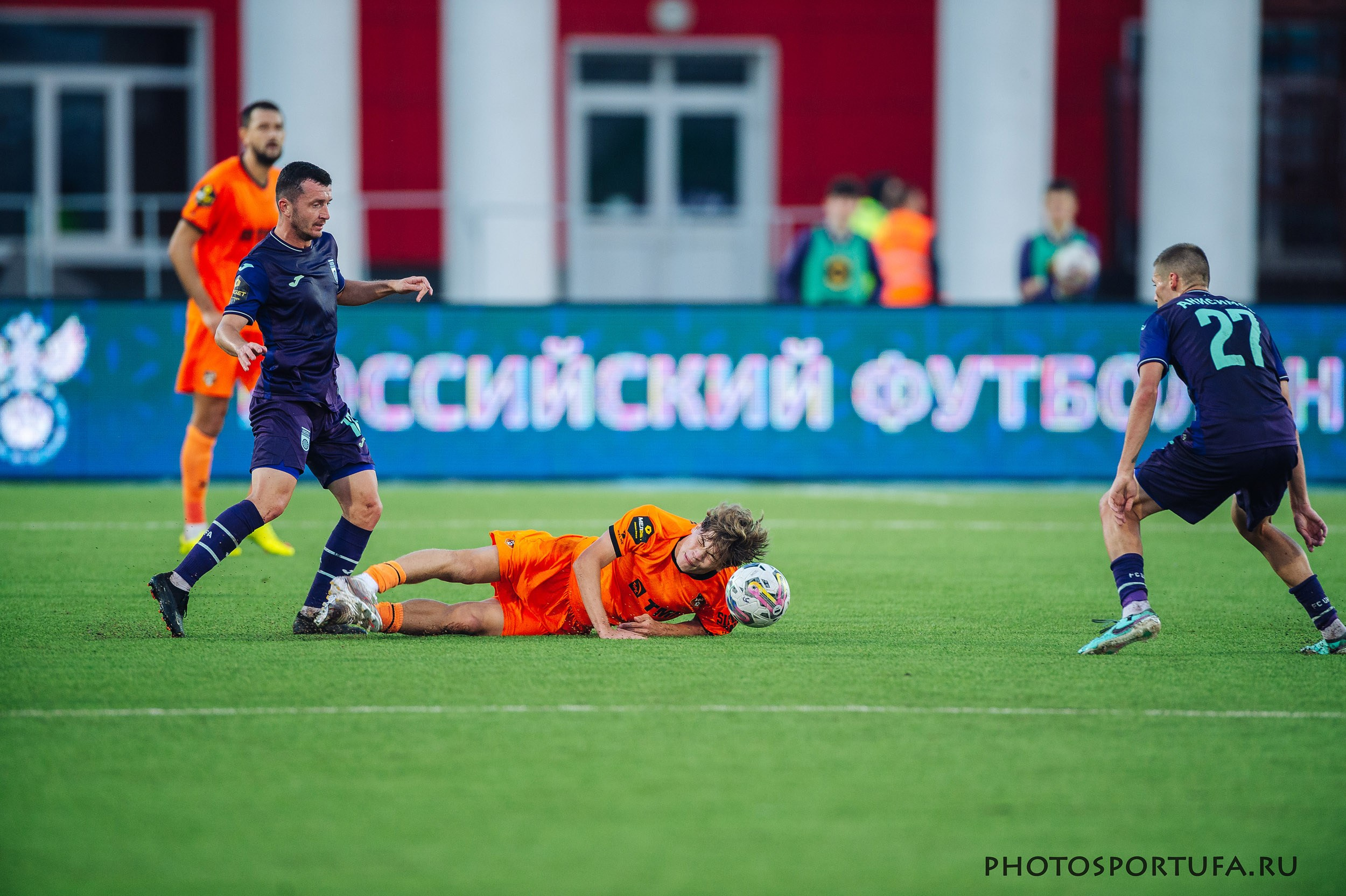 Россия — МЕЛБЕТ — Первая Лига. 5-й тур • 12 августа 2024, Уфа • ФК У. Спортивный фотограф в Уфе Евгений Буров