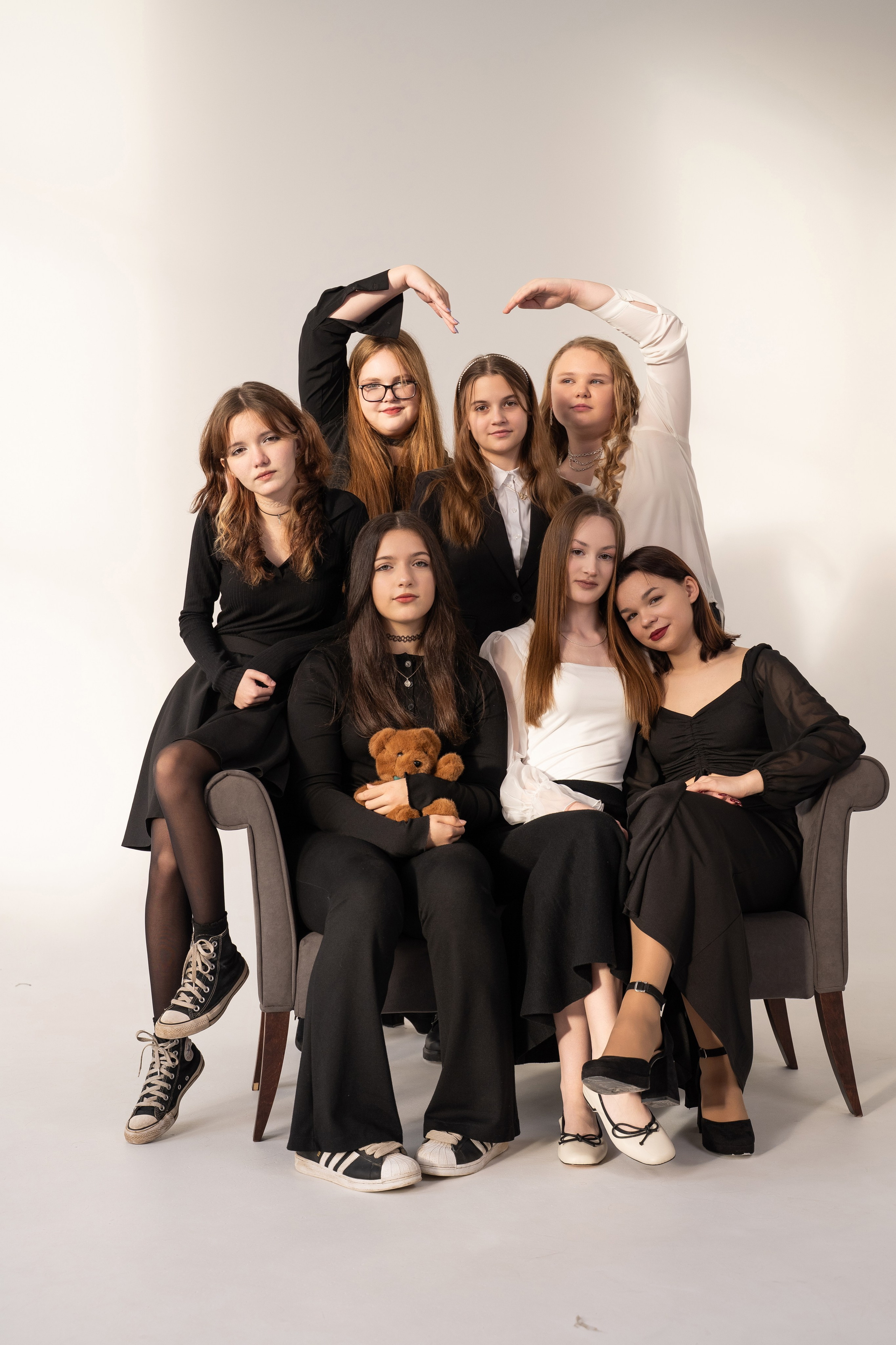 ВЫПУСКНИКИ 9 КЛАСС. МАРГАРИТА КУДРЯШОВА СВАДЕБНЫЙ И СЕМЕЙНЫЙ ФОТОГРАФ ТВЕРЬ МОСКВА