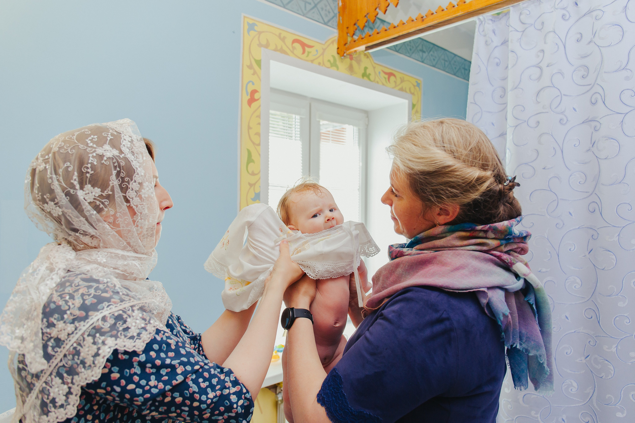 Фотосессия крещения малыша. Фотограф новорожденных и детский в Сергиевом Посаде Кругликова Юлия