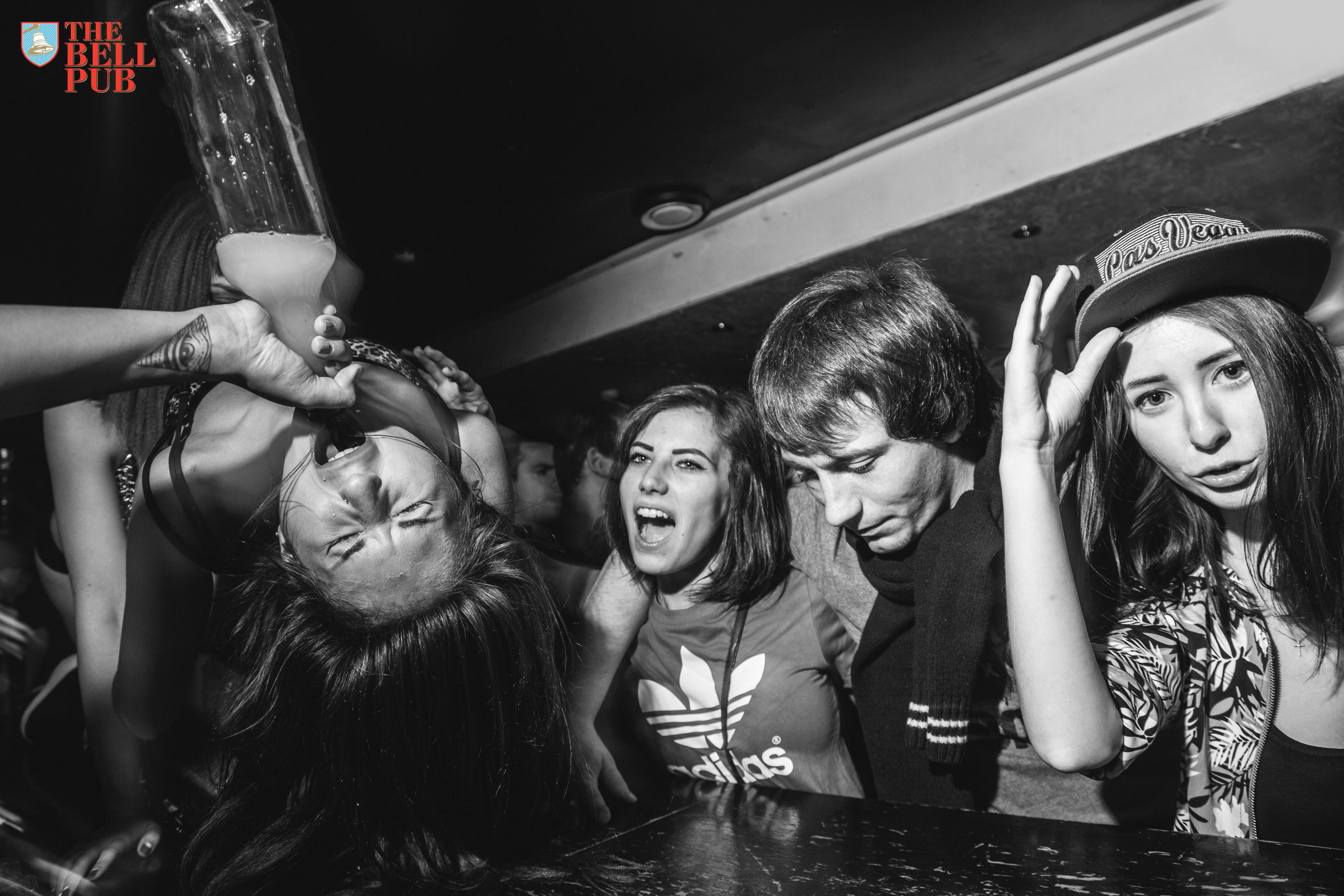 BELL PUB. Фотограф Михаил Коган — Москва 89267284460