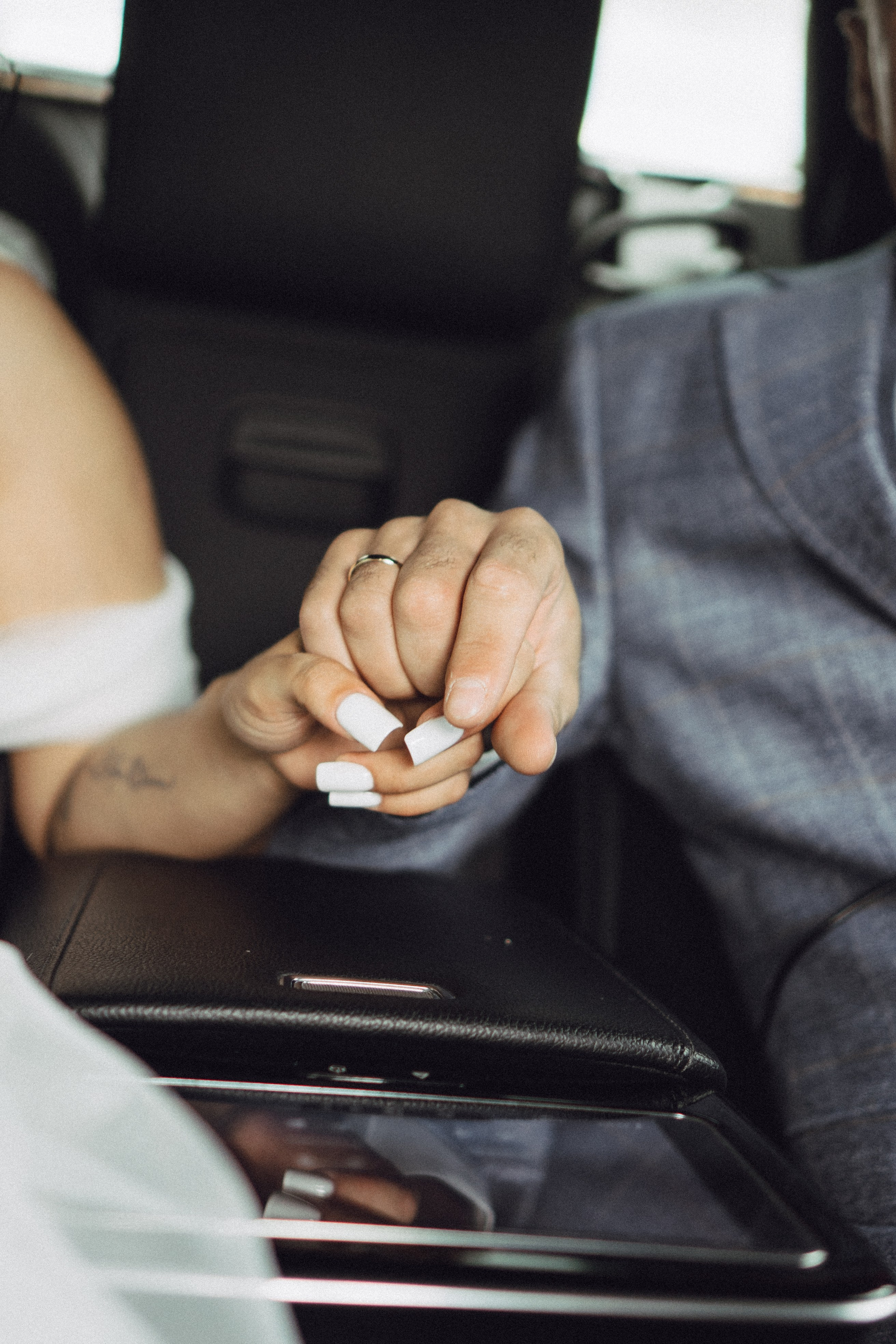 СВАДЕБНАЯ ПРОГУЛКА РЕСТОРАН МЫ ЖЕ НА ТЫ И ФОТОСЕССИИЯ С АВТОМОБИЛЕМ. Профессиональный фотограф, Санкт-Петербург — Виктория Богомолова