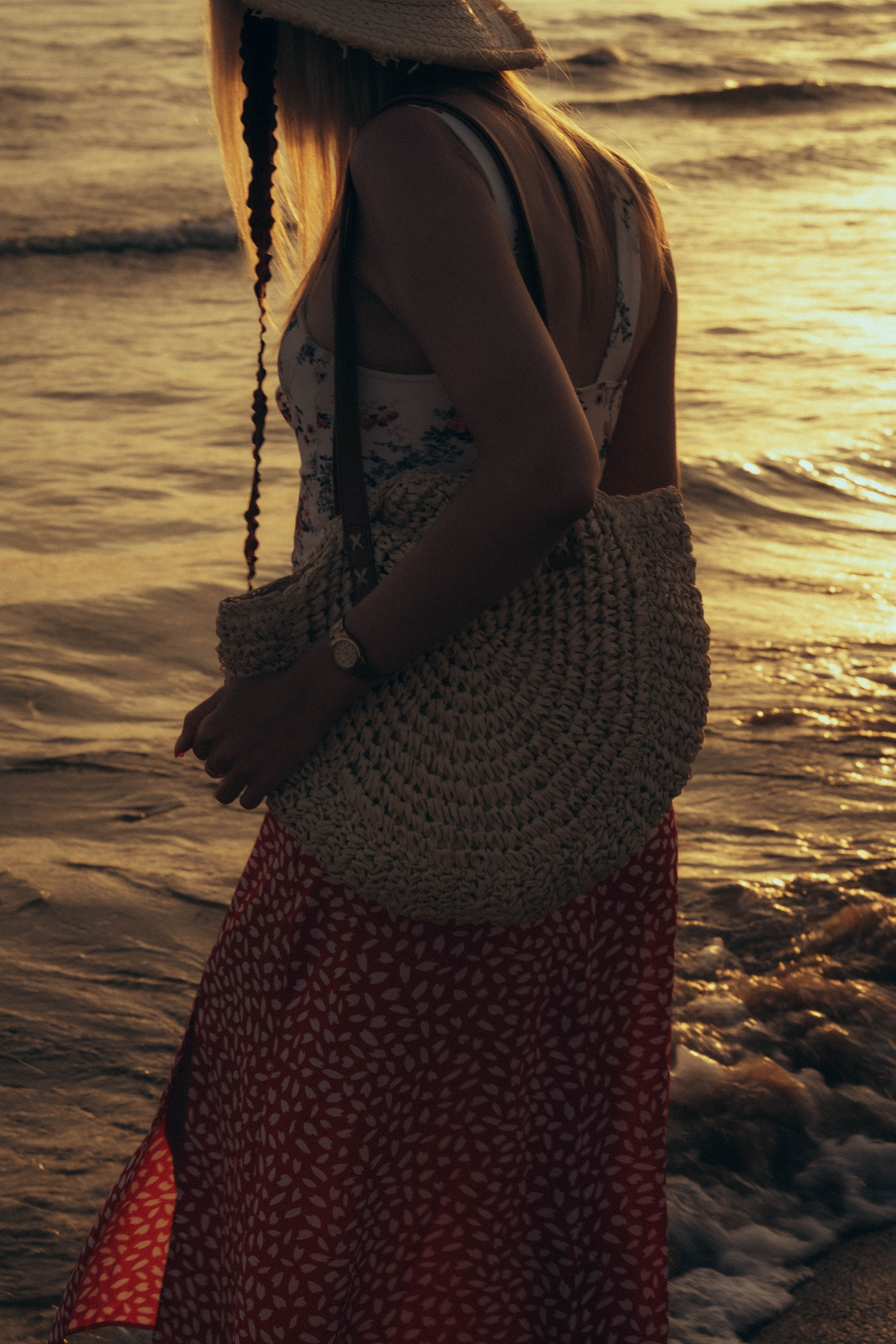 Июльский вечер на берегу черного моря. Профессиональный фотограф, Санкт-Петербург — Виктория Богомолова