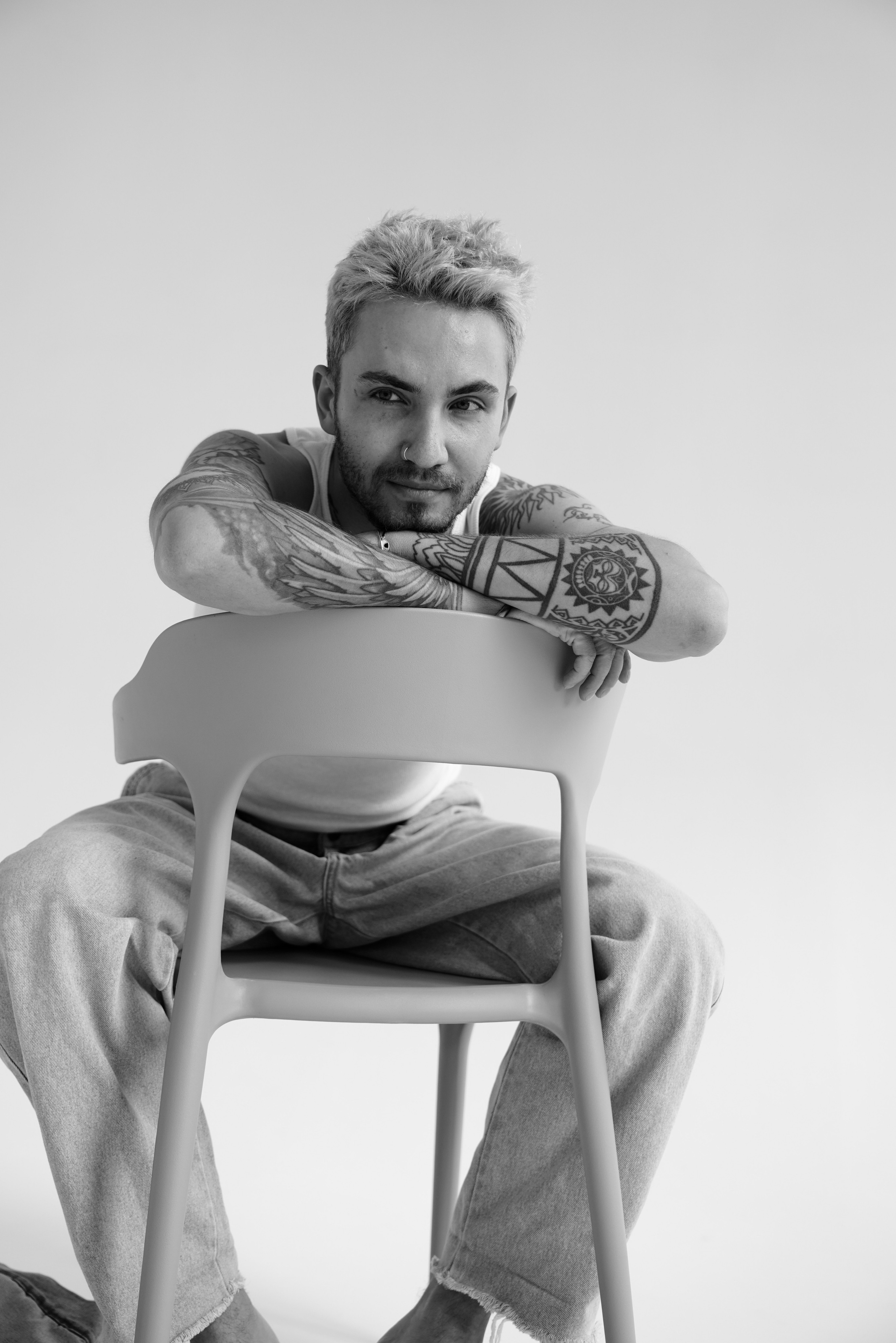 ARTEM. Главная