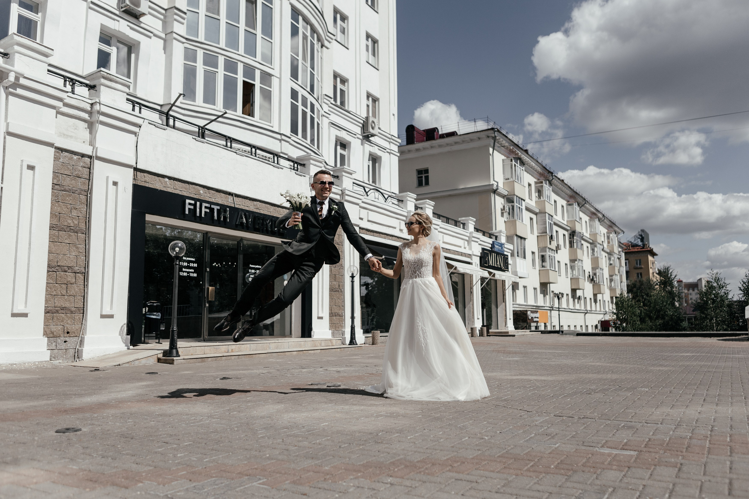 Свадебный фотограф Уфа — Руслан ГабдлисламовЖивые эмоции, красивые кадры, воспоминания на всю жизнь.Работаю по всей Республике Башкортоста. Свадебный фотограф Уфа Руслан Габдлисламов