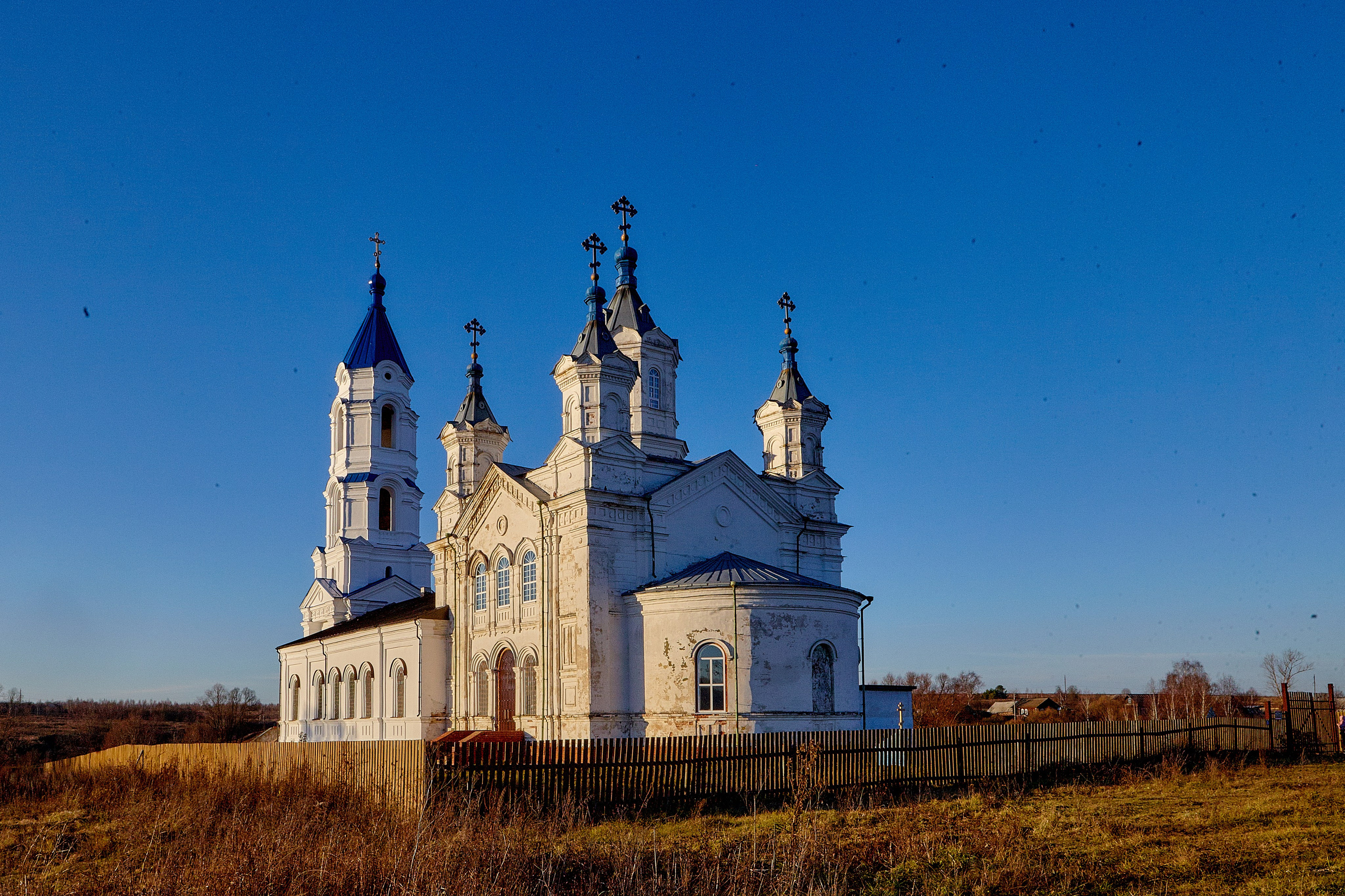 Фотокадры и фотографии зданий и строений