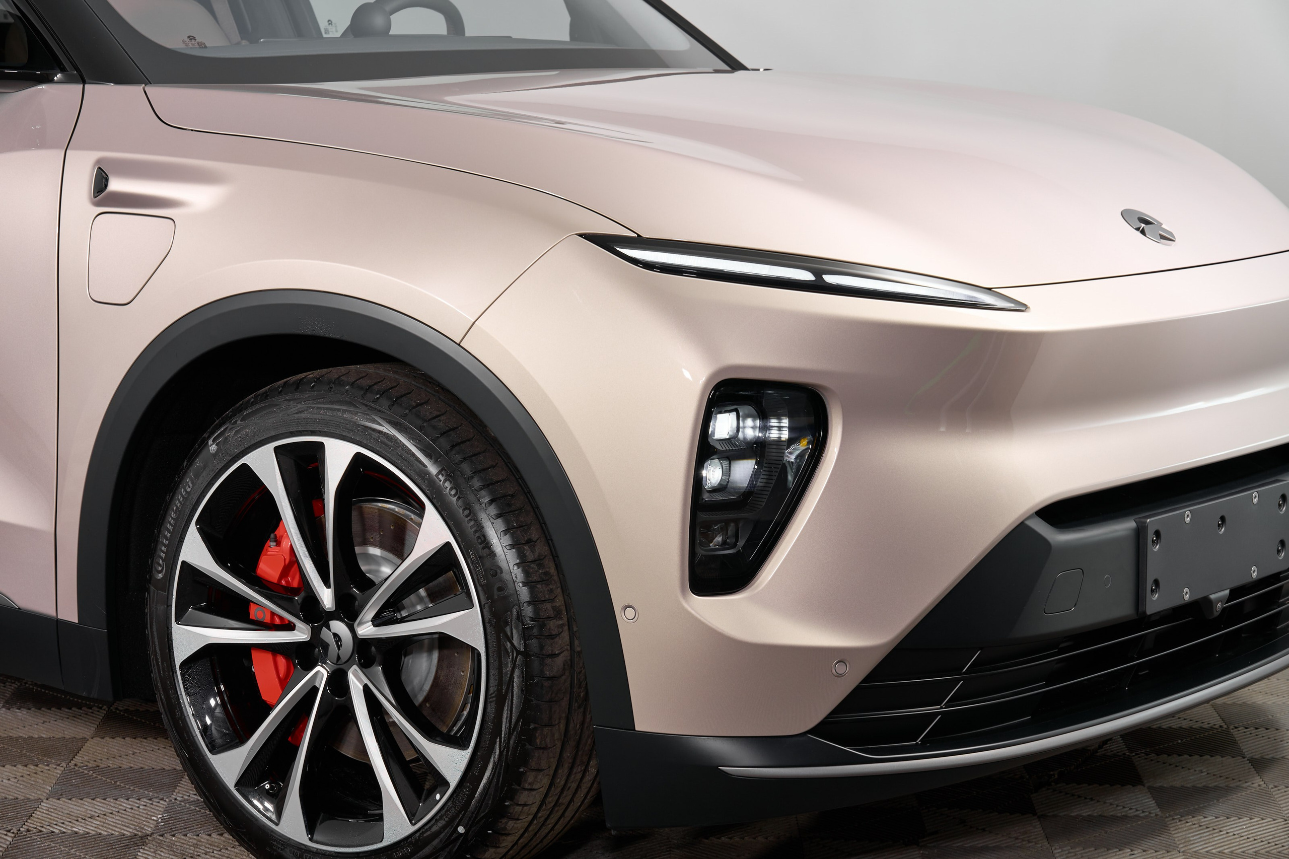 NIO ES8. Фотограф Николай Прокофьев модельные тесты в Москве