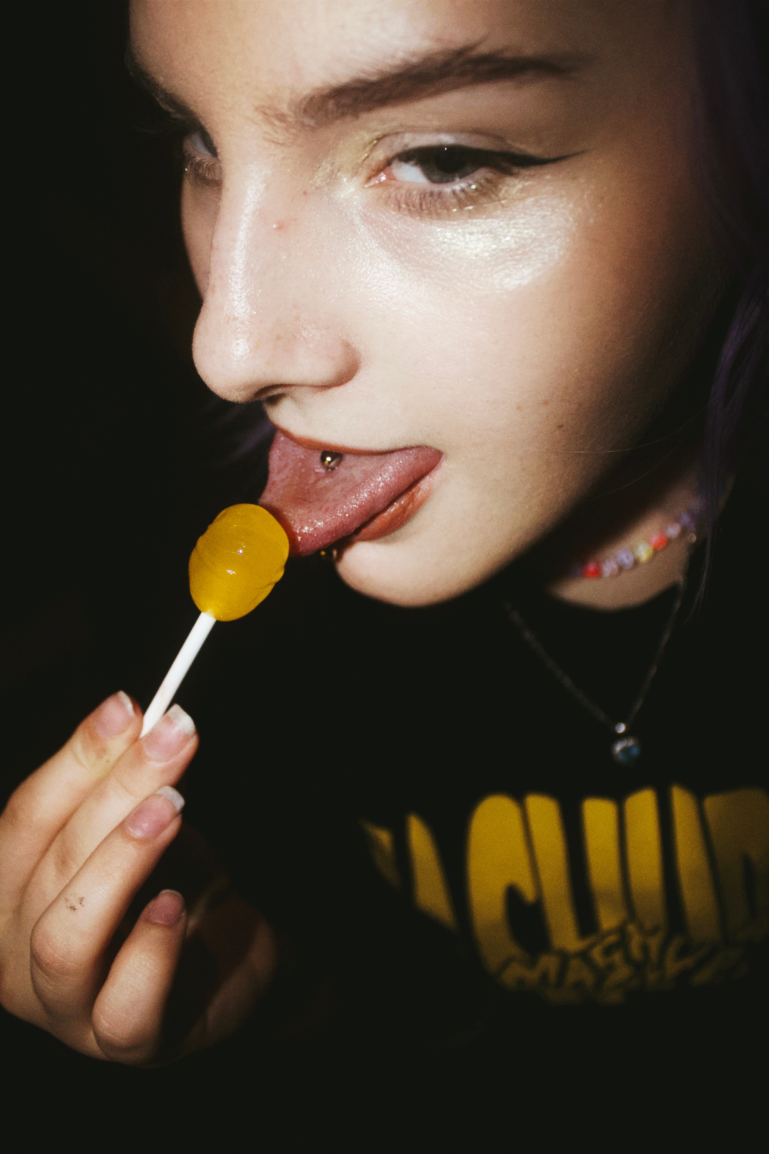 Съемка мерча MASHUPBLE. Концертный и портретный фотограф в Москве Соня Спросонья