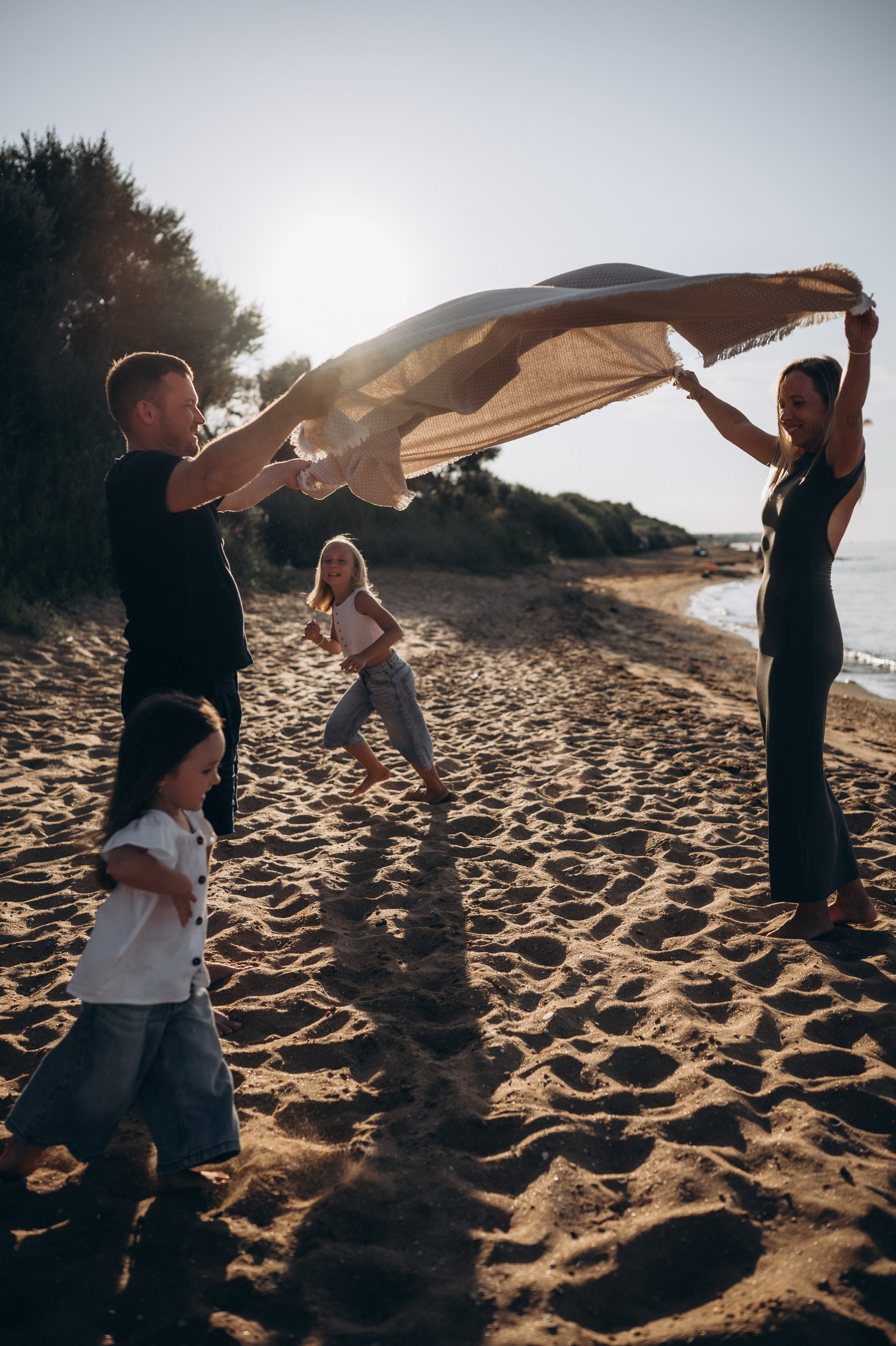 Стас, Наталья, Маруся и Саша. Фотограф Горбенко Анна