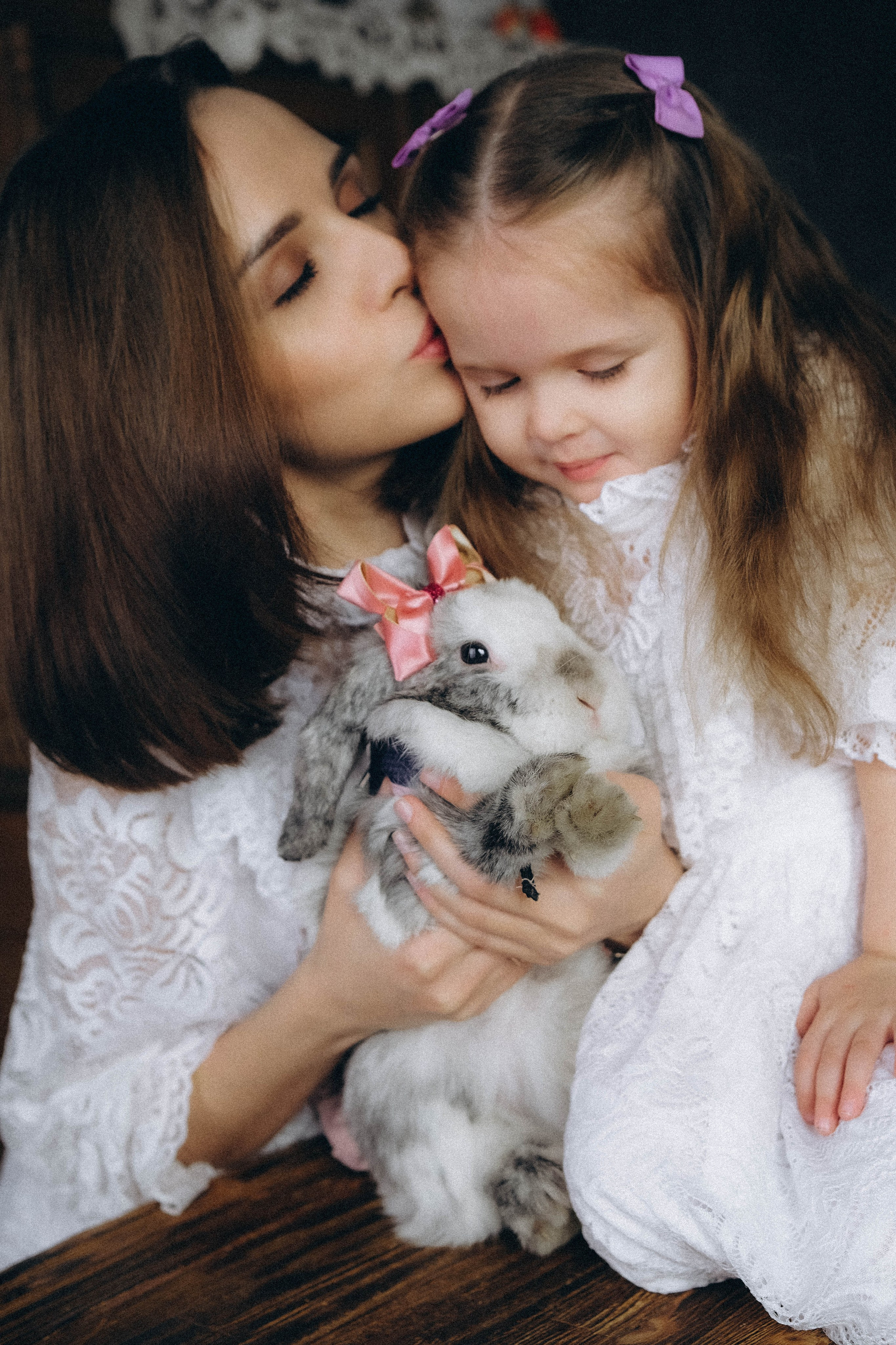 Юля и Варя (Пасха). Главная