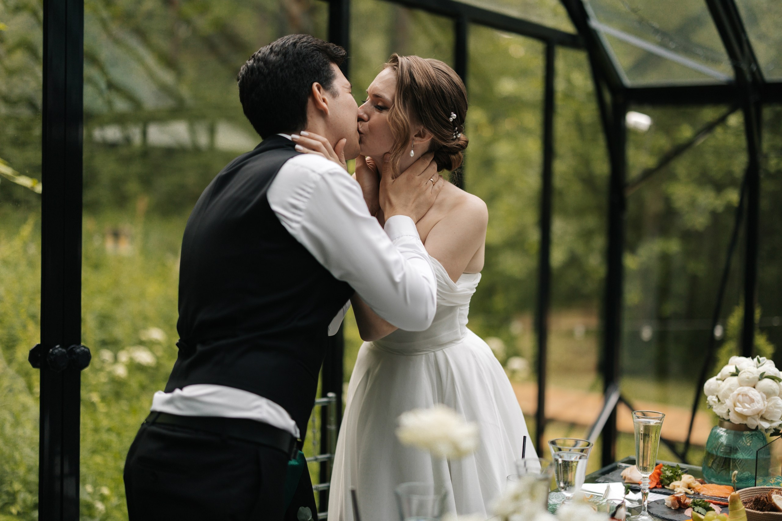 -Давай сделаем вид, что мы нормальные? -НЕТ. Свадебный фотограф Москва Мотеюнайте Виктория