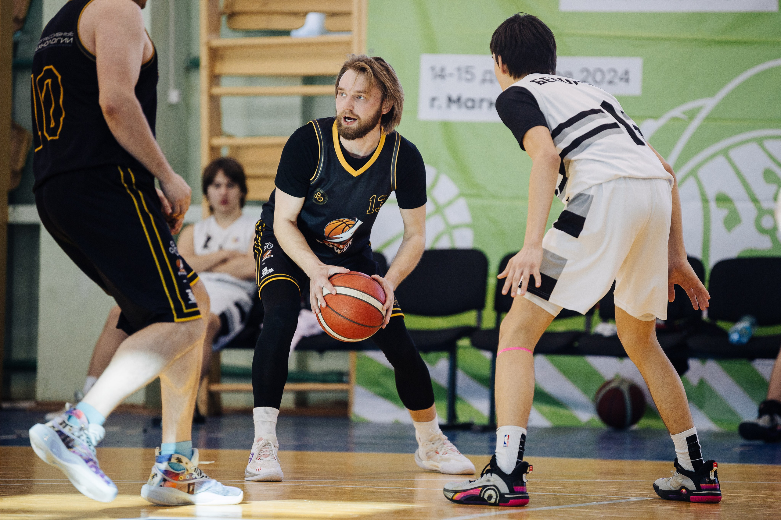 Любительский Чемпионат Магнитогорска по баскетболу // 09.02.25. Денис Прохоров Фотограф в г. Магнитогорск
