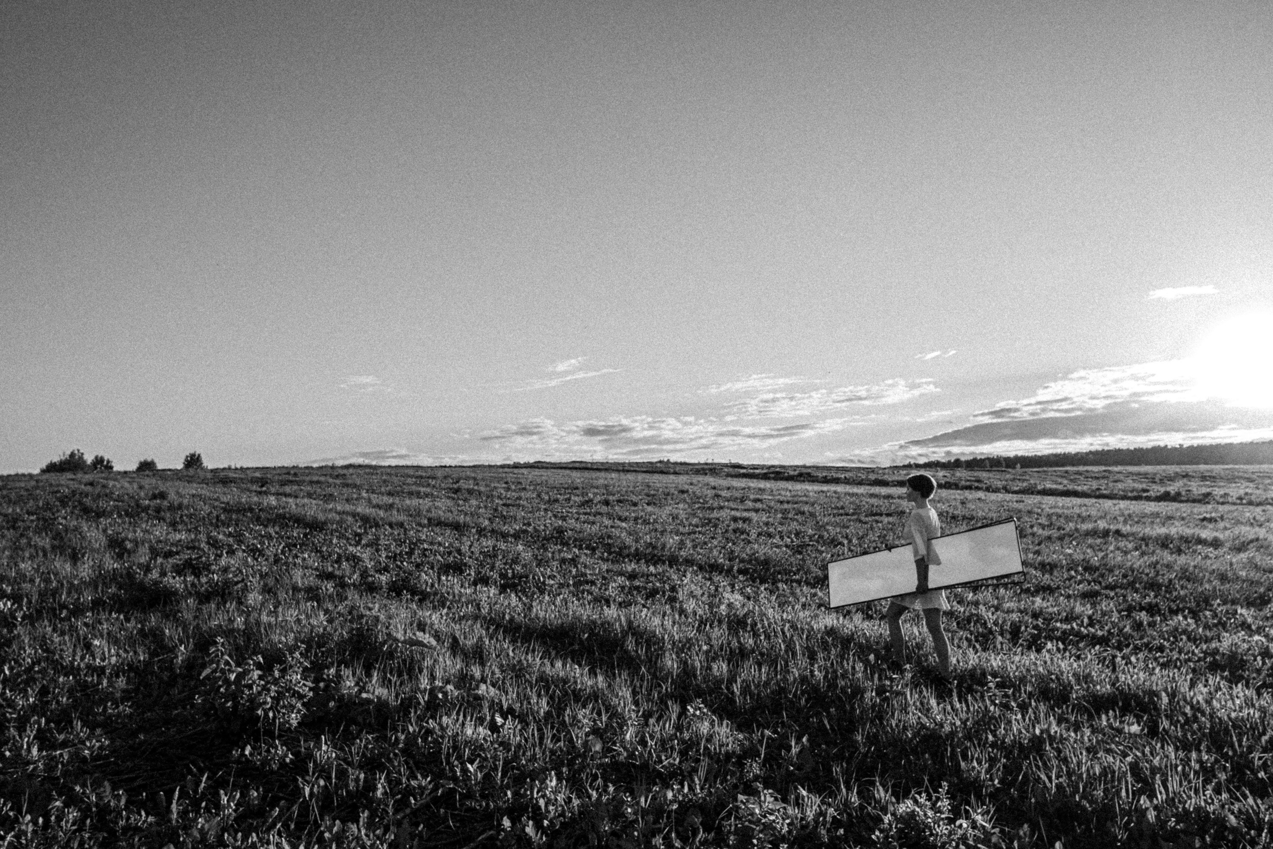 Женщина с зеркалом