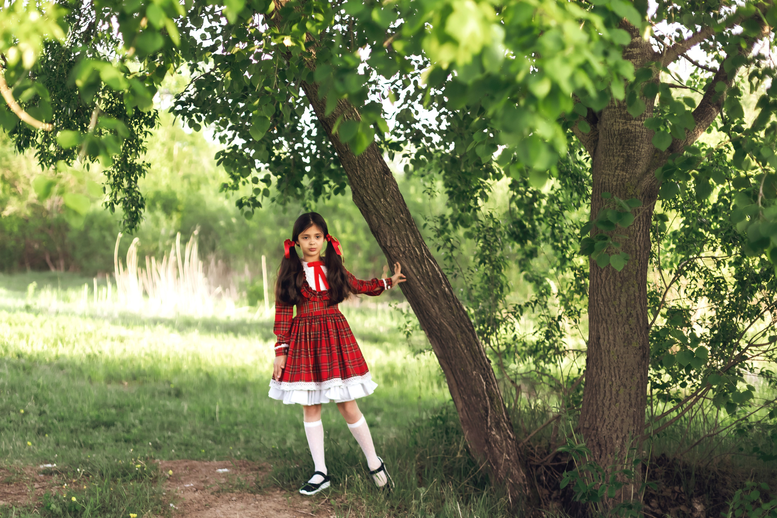 Даша и Стеша.Прогулка в парке Северном. Семейный и детский фотограф в Хабаровске Алевтина Проскурякова