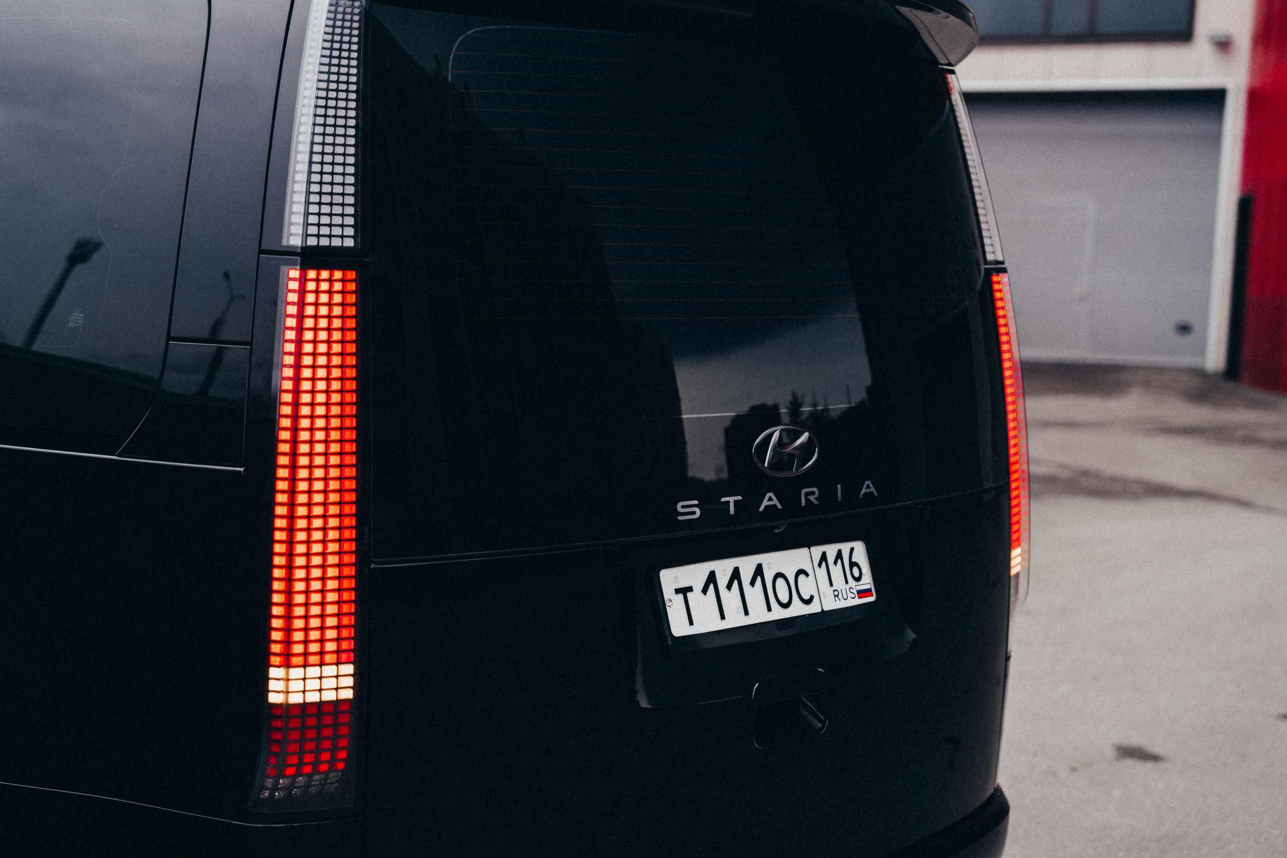 Hyundai Staria. Идеальные портреты для соцсетей — Фотограф Ленар