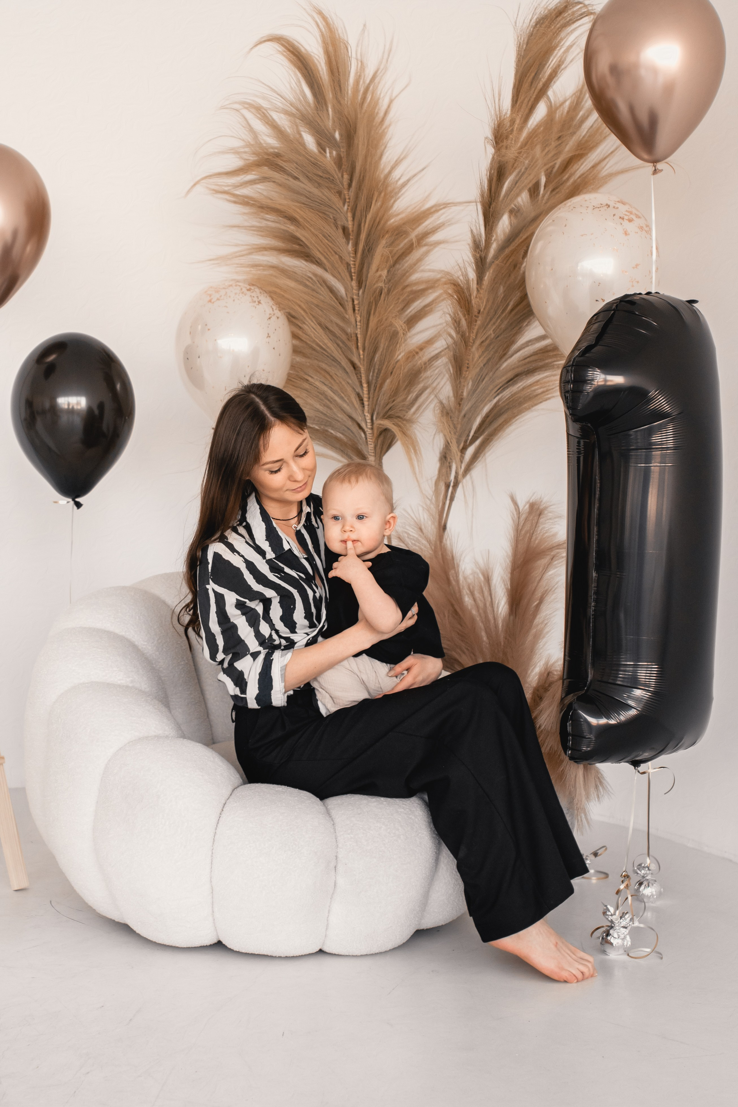 Студийные съёмки, портфолио. Фотограф на крещение и венчание, семейный фотограф в Санкт-Петербурге