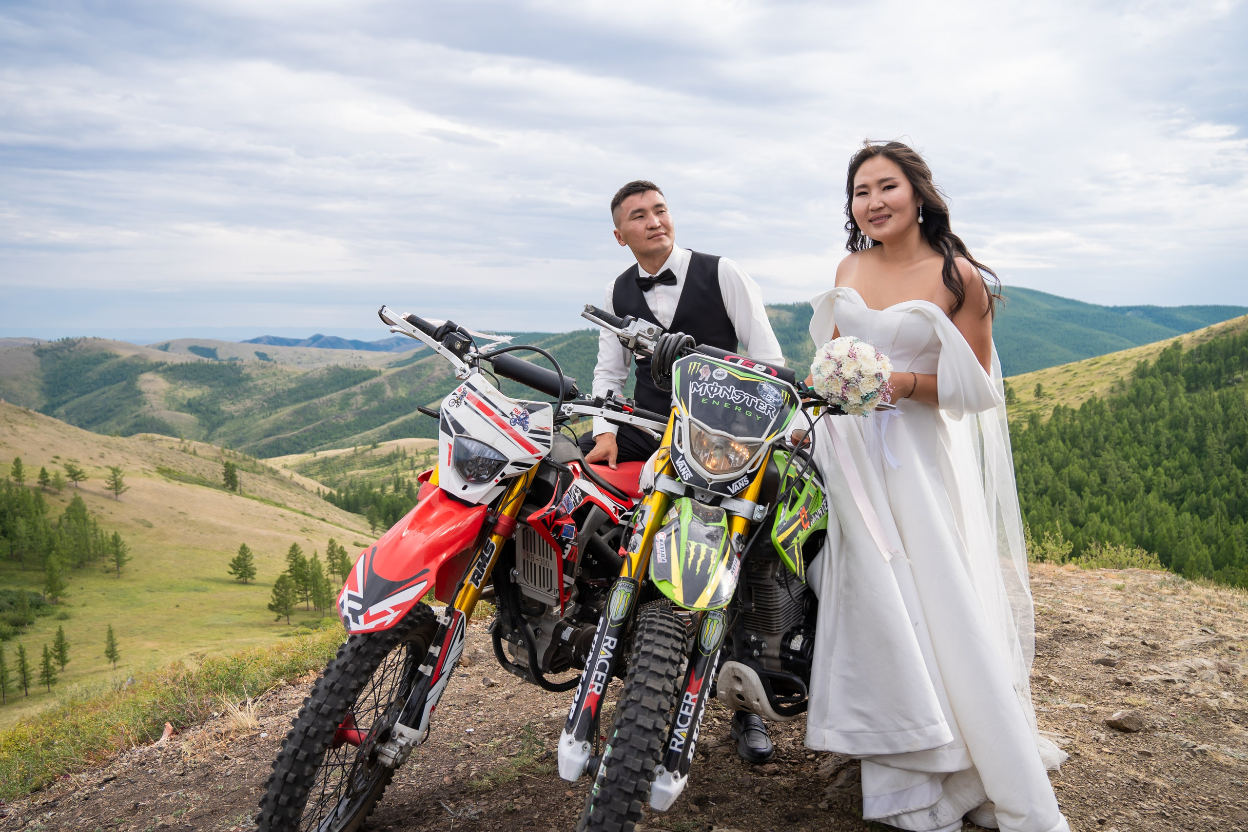 Свадьбы 2024. SHUDE TUVA — фотограф и видеограф в Кызыле