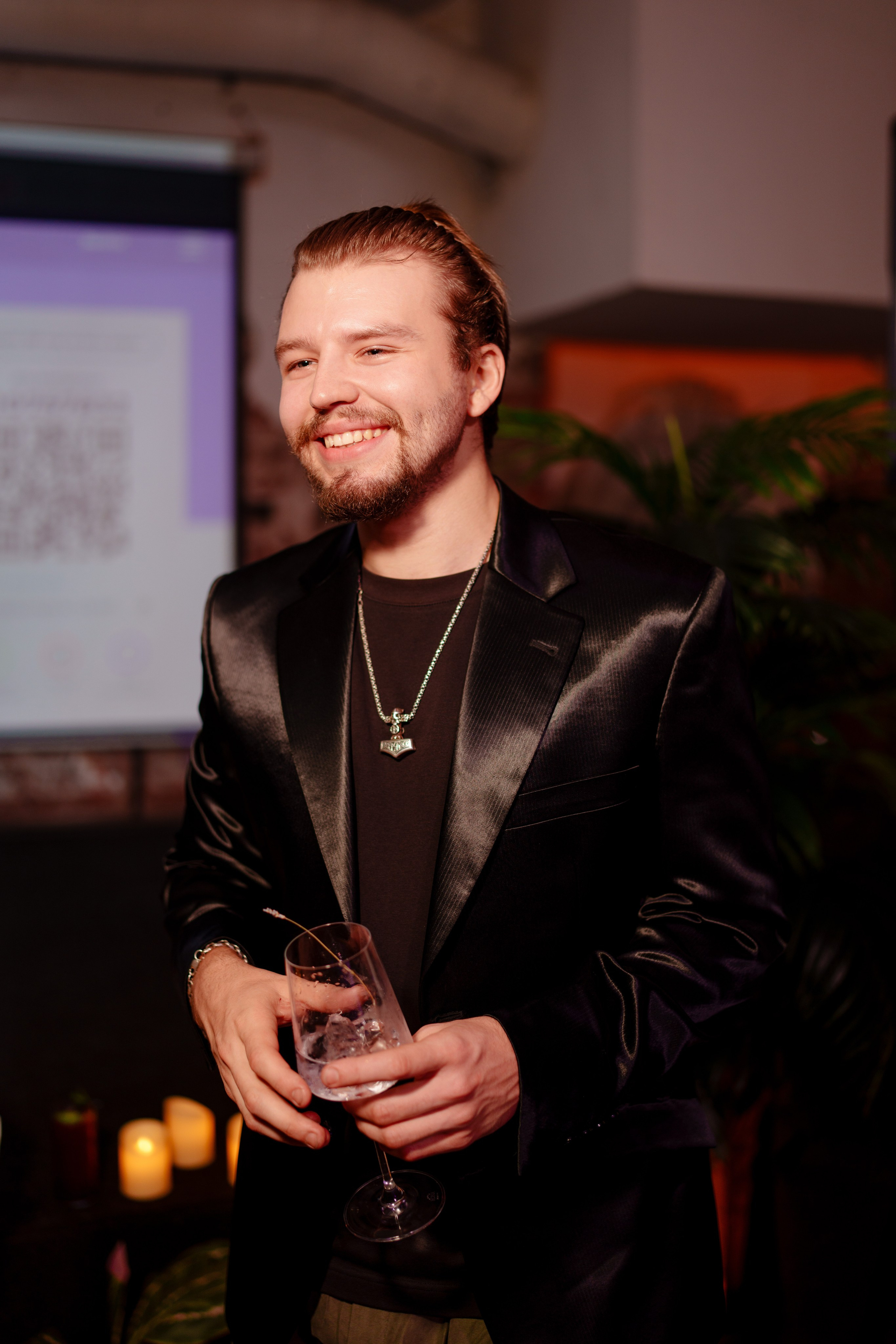 Репортажный фотограф на день рождения в Москве. Репортажный фотограф Москва Сергей Дружинин