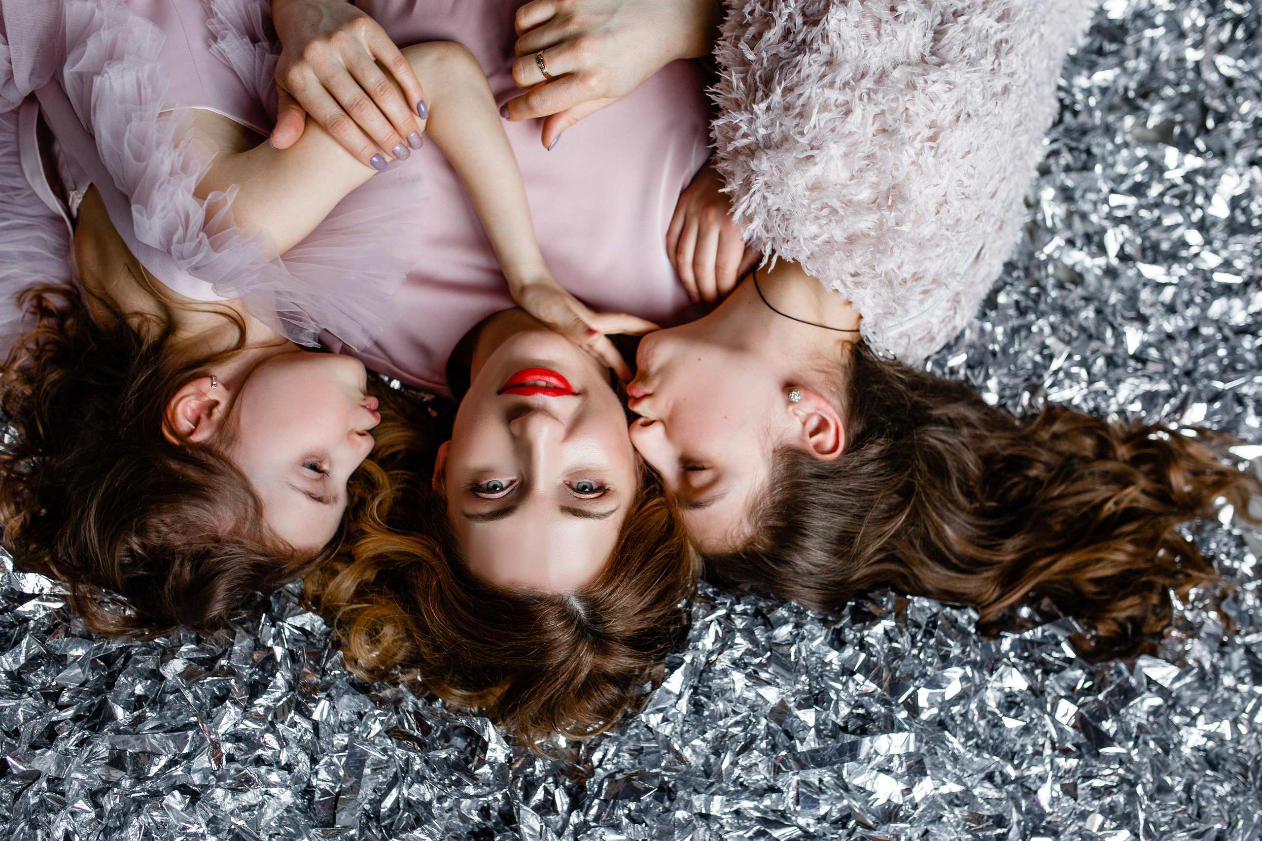 Семейная фотосессия для мамы и дочек — homestudio.photo Смоленск. Фотограф в Смоленске Ольга Давыдова