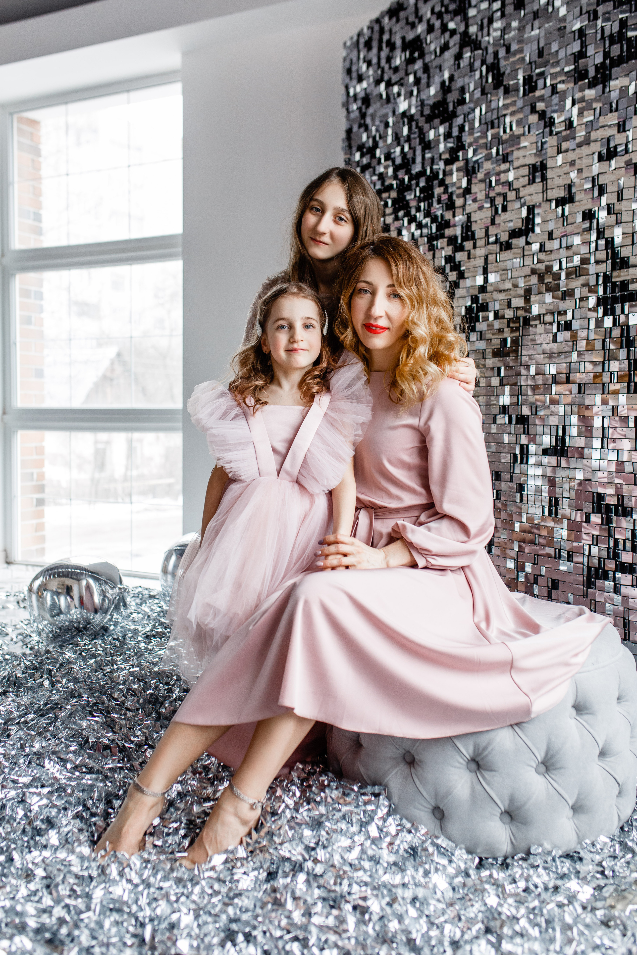 Семейная фотосессия для мамы и дочек — homestudio.photo Смоленск. Фотограф в Смоленске Ольга Давыдова