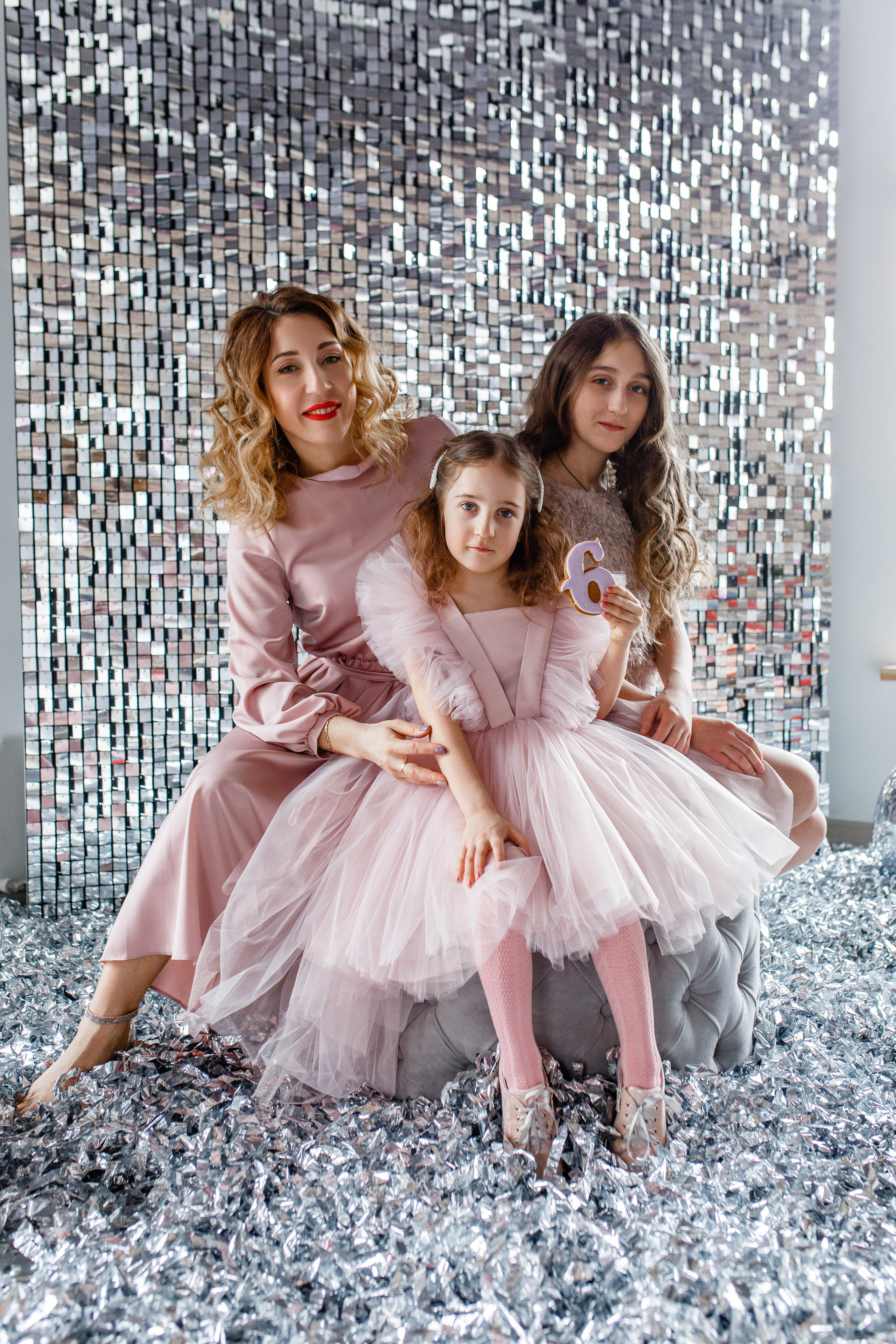 Семейная фотосессия для мамы и дочек — homestudio.photo Смоленск. Фотограф в Смоленске Ольга Давыдова