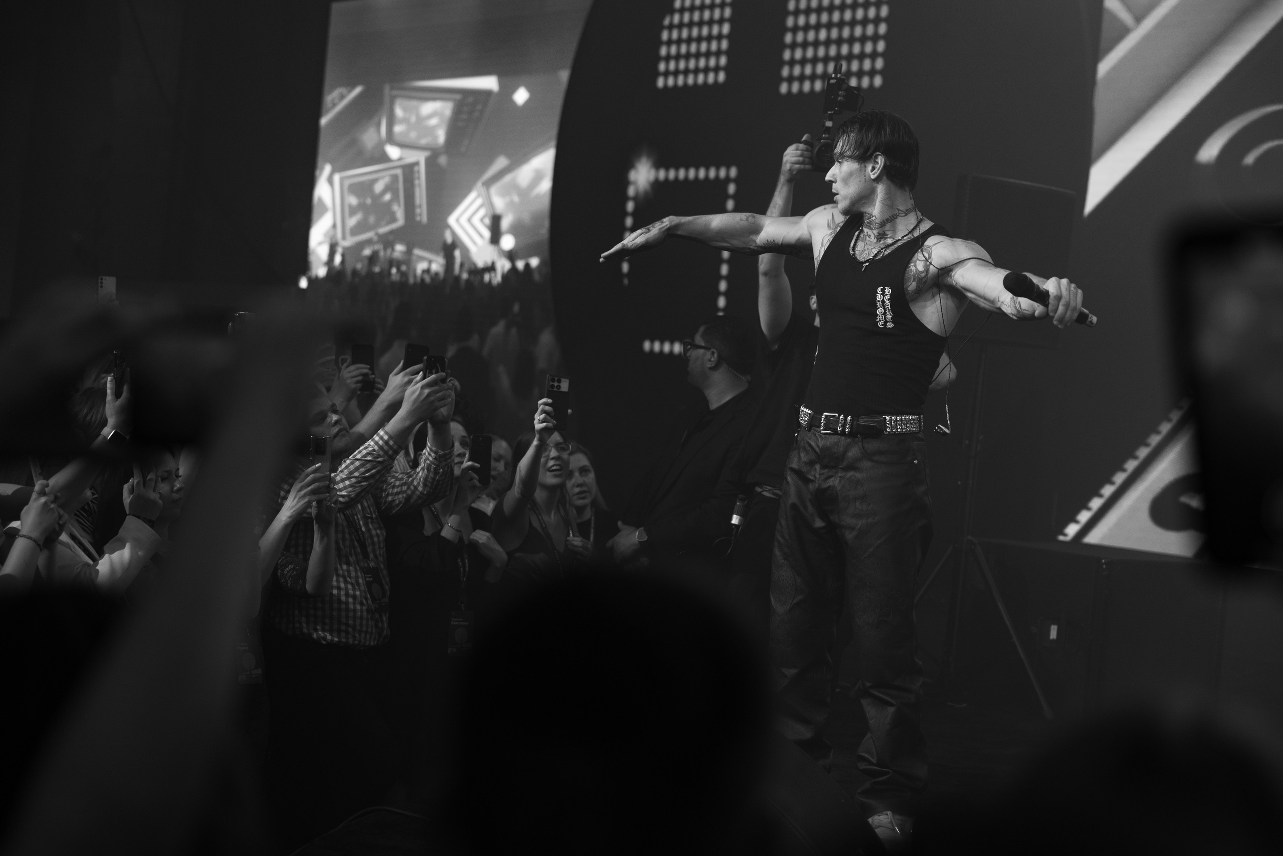 Точка Притяжения / Дубай. Фотограф Юлия Назарова