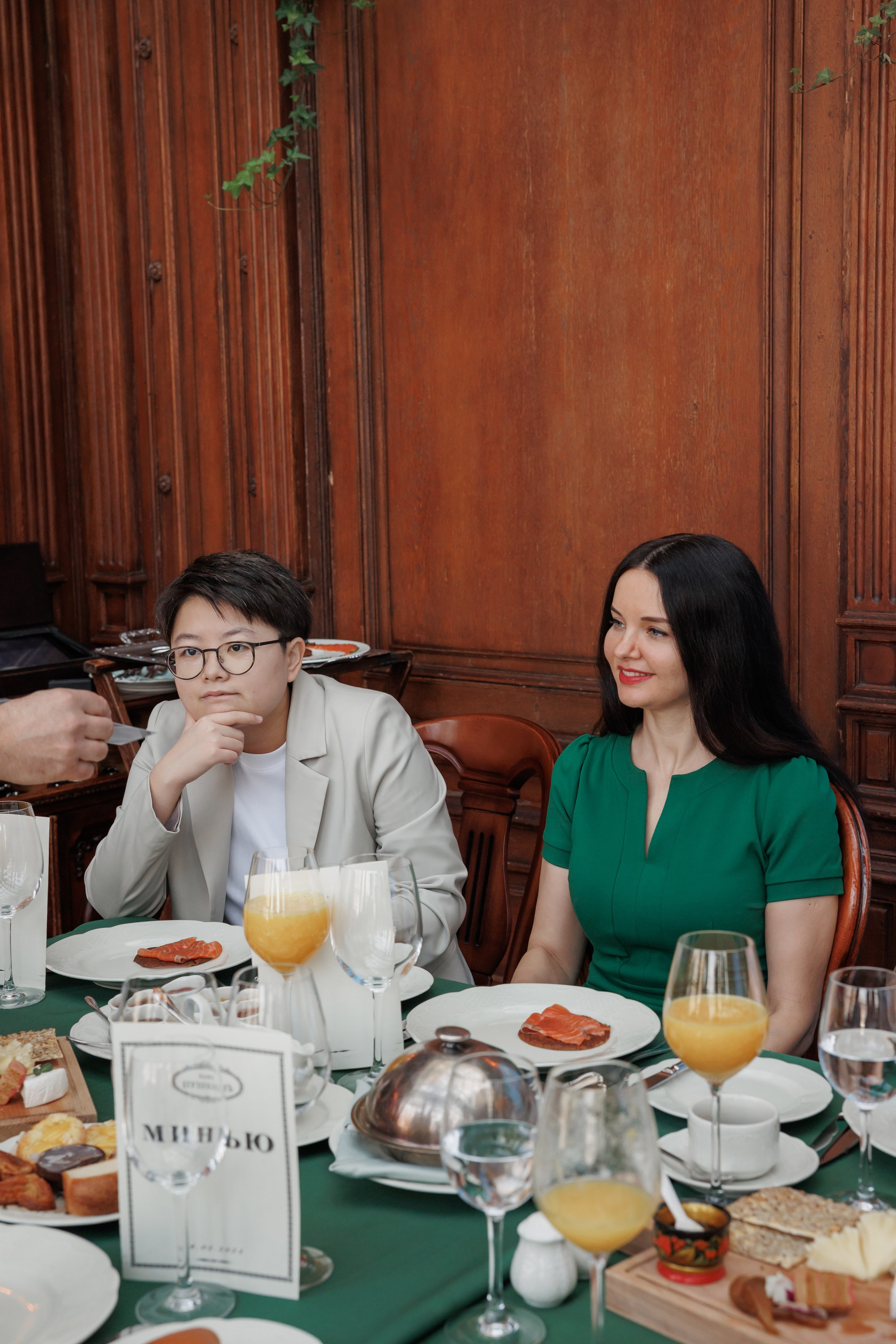 Деловой завтрак, кафе «Пушкин». Свадебный и репортажный фотограф (Москва, Королев и другие)