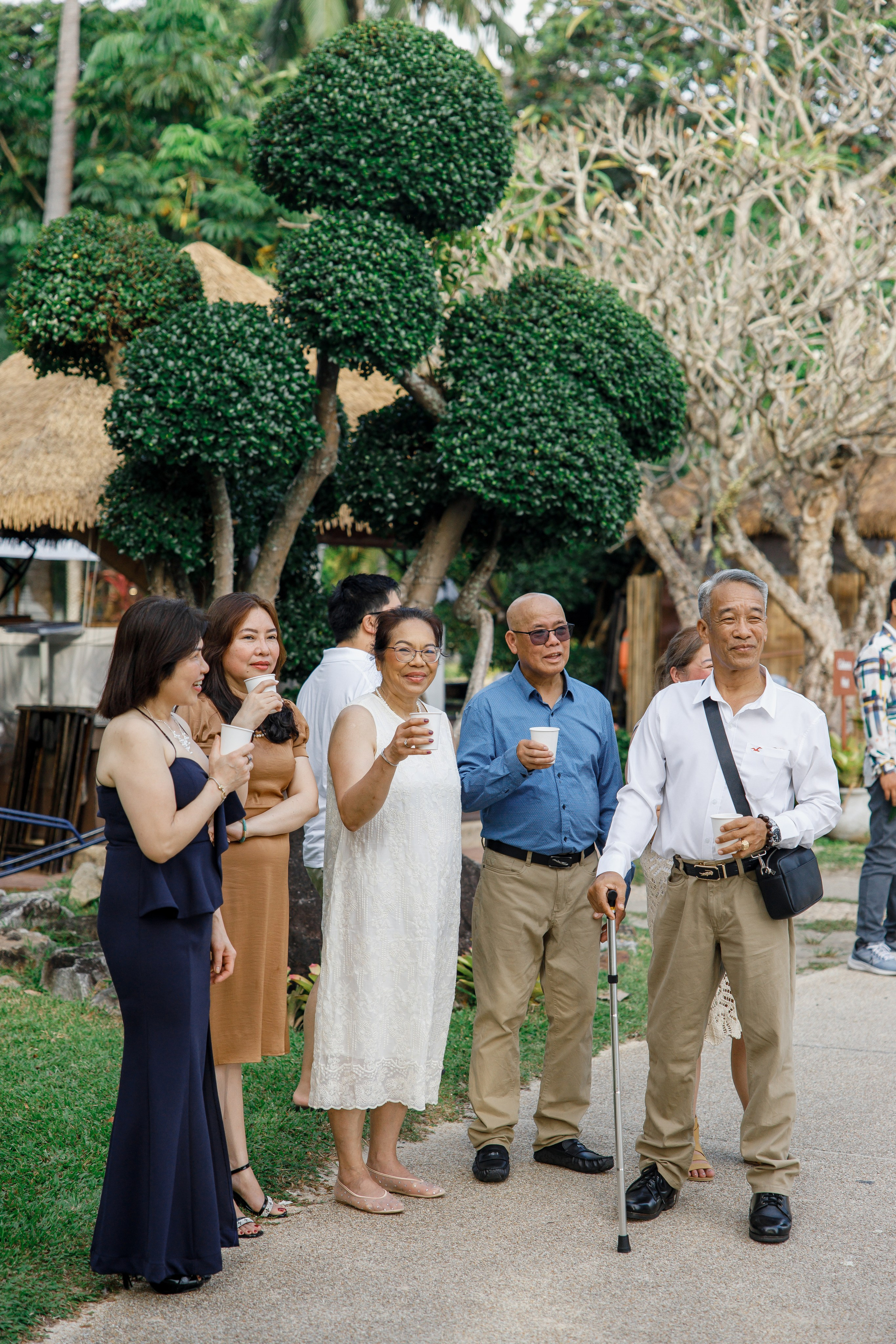 Wedding in Phuket at the Thavorn Hotel. Photographer in Phuket. Photographer Thailand