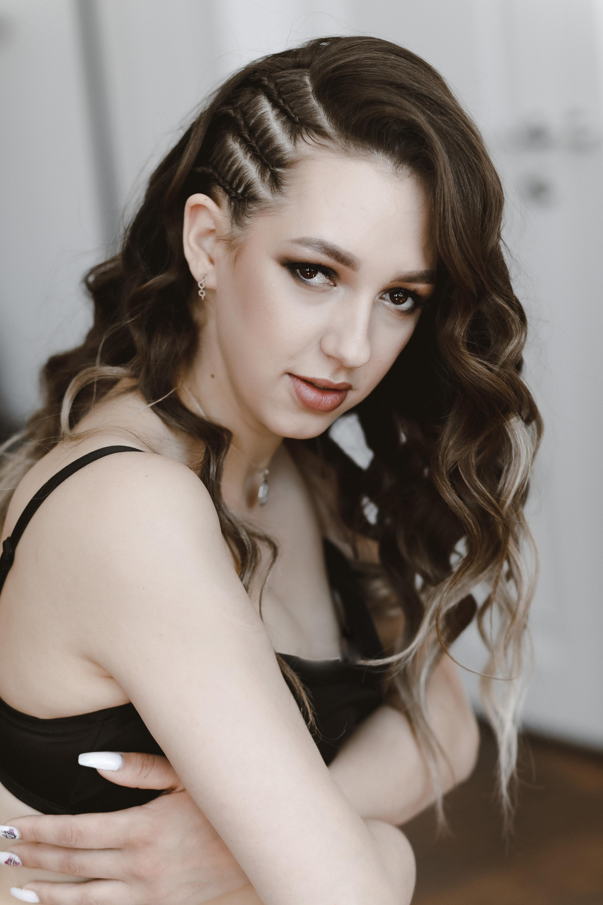 Индивидуальная. Свадебный и Семейный фотограф в Петрпавловске