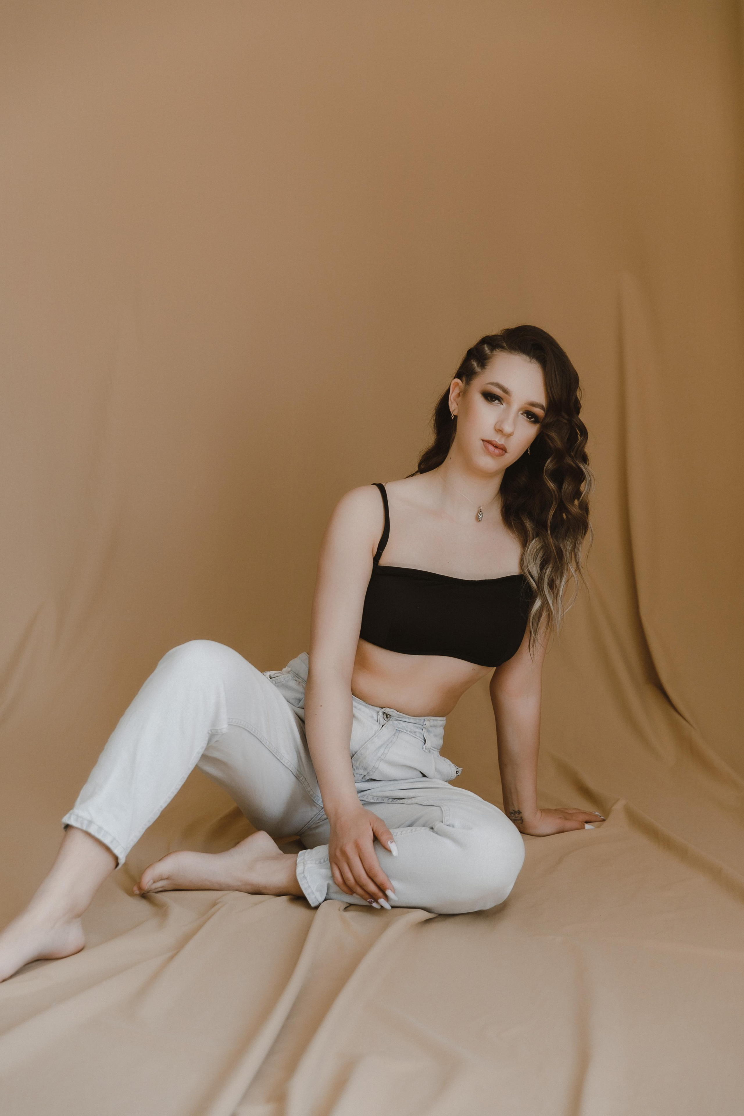 Индивидуальная. Свадебный и Семейный фотограф в Петрпавловске