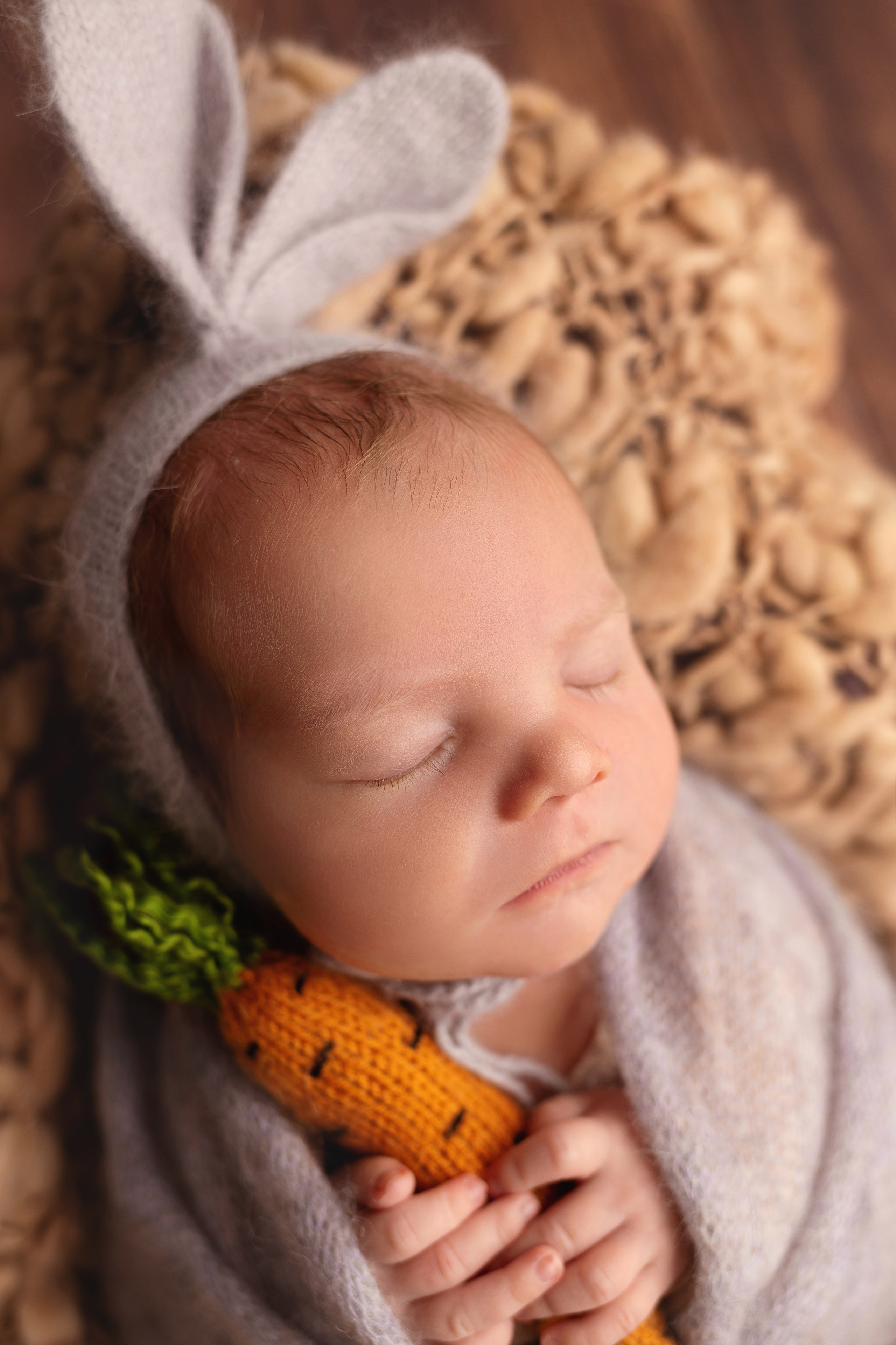 Классическая фотосессия малыша. Фотограф новорожденных малышей в Омске и Омской области Эльвира Камаева