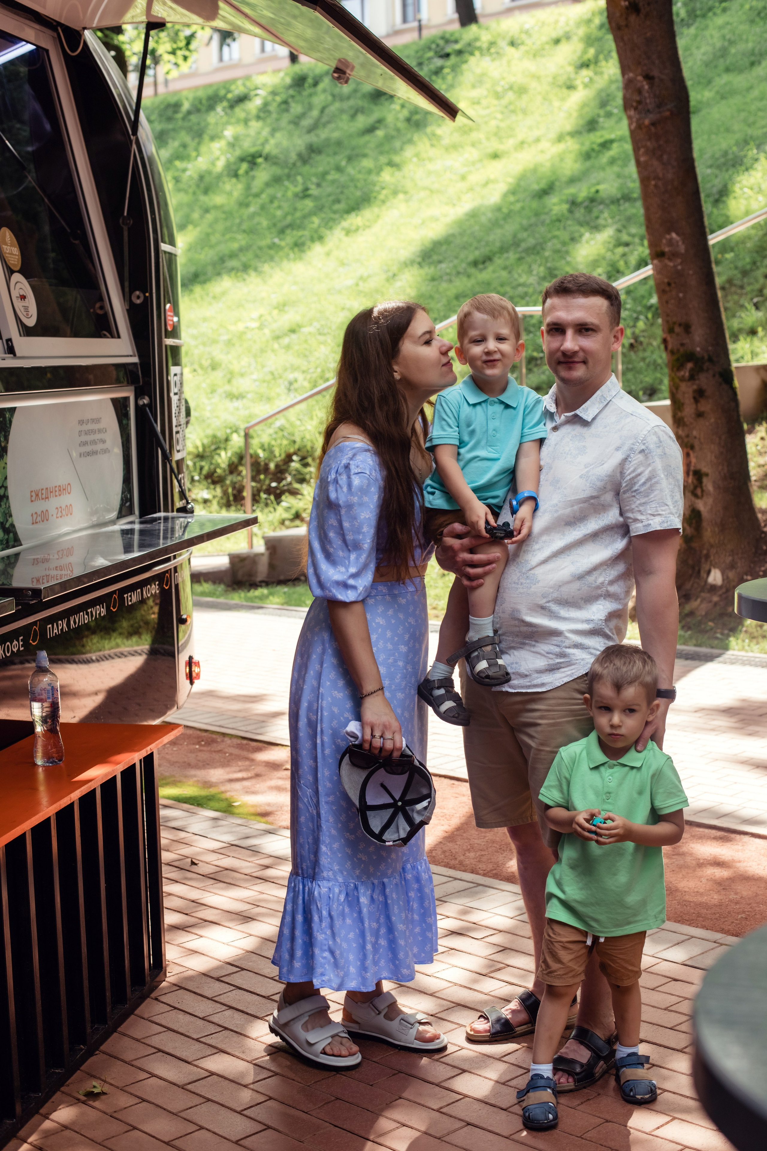 Ира с семьей. Свадебный и семейный фотограф в Нижнем Новгороде Екатерина Наймарк