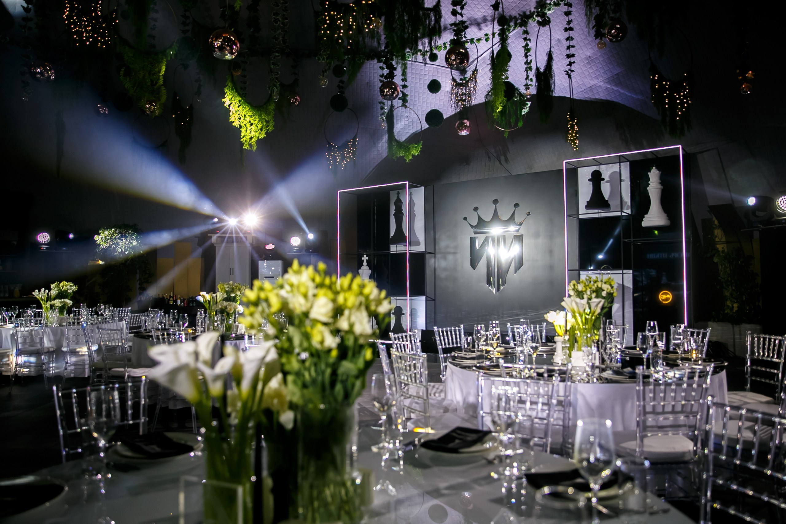 Ход Короля. Свадебное фото и видео в Ростове-на-Дону, Краснодаре, Москве и Крыму