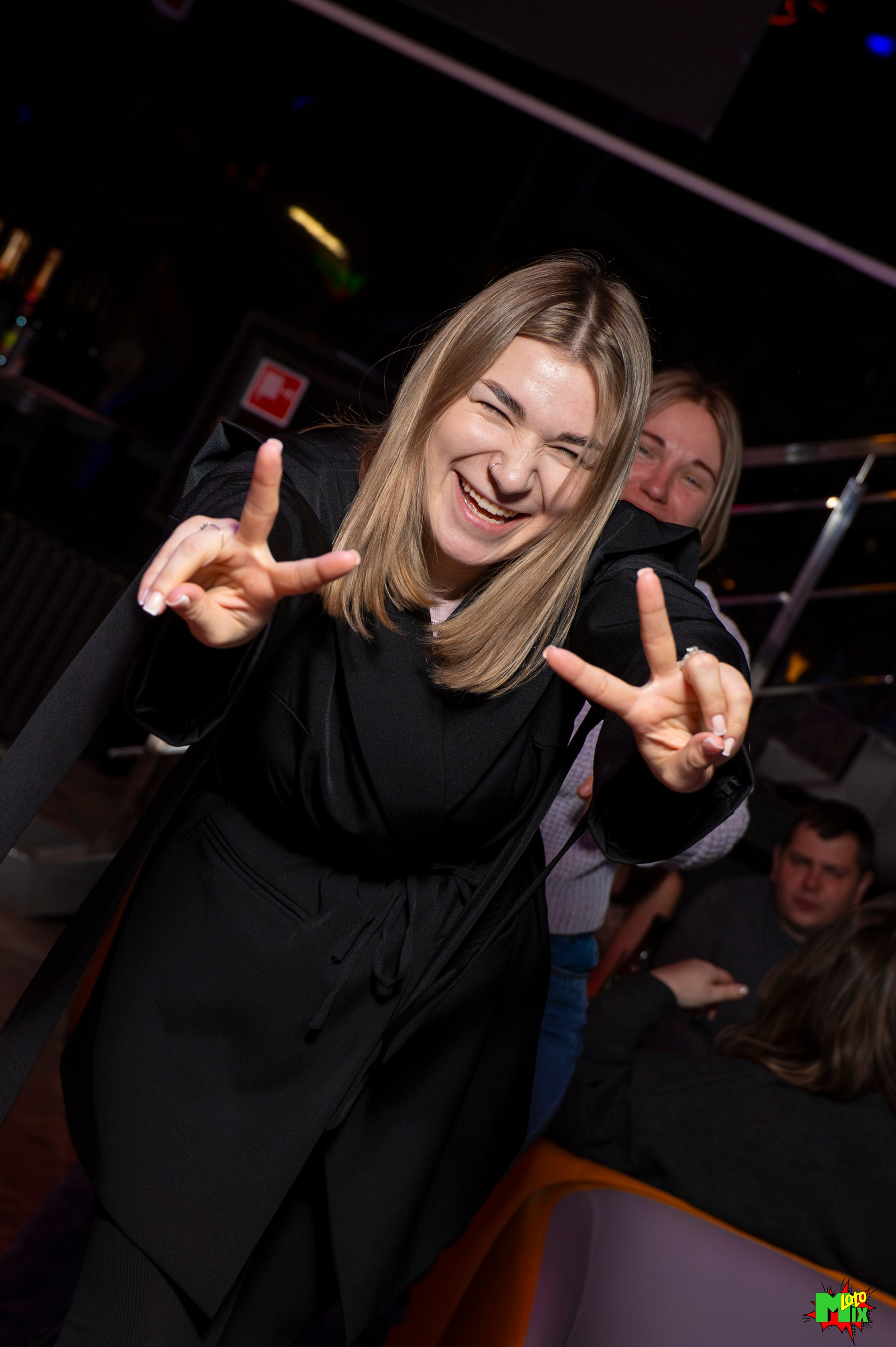 фотоотчет mixloto 13 февраля 2026 год, фотоотчет, репортажный фотограф, съемка мероприятия, фотограф Минск, репортаж Минск, фотограф Ольга Шаповалова. съемка на праздник, съемка день рождения. съемка юбилея, фотограф Беларусь 