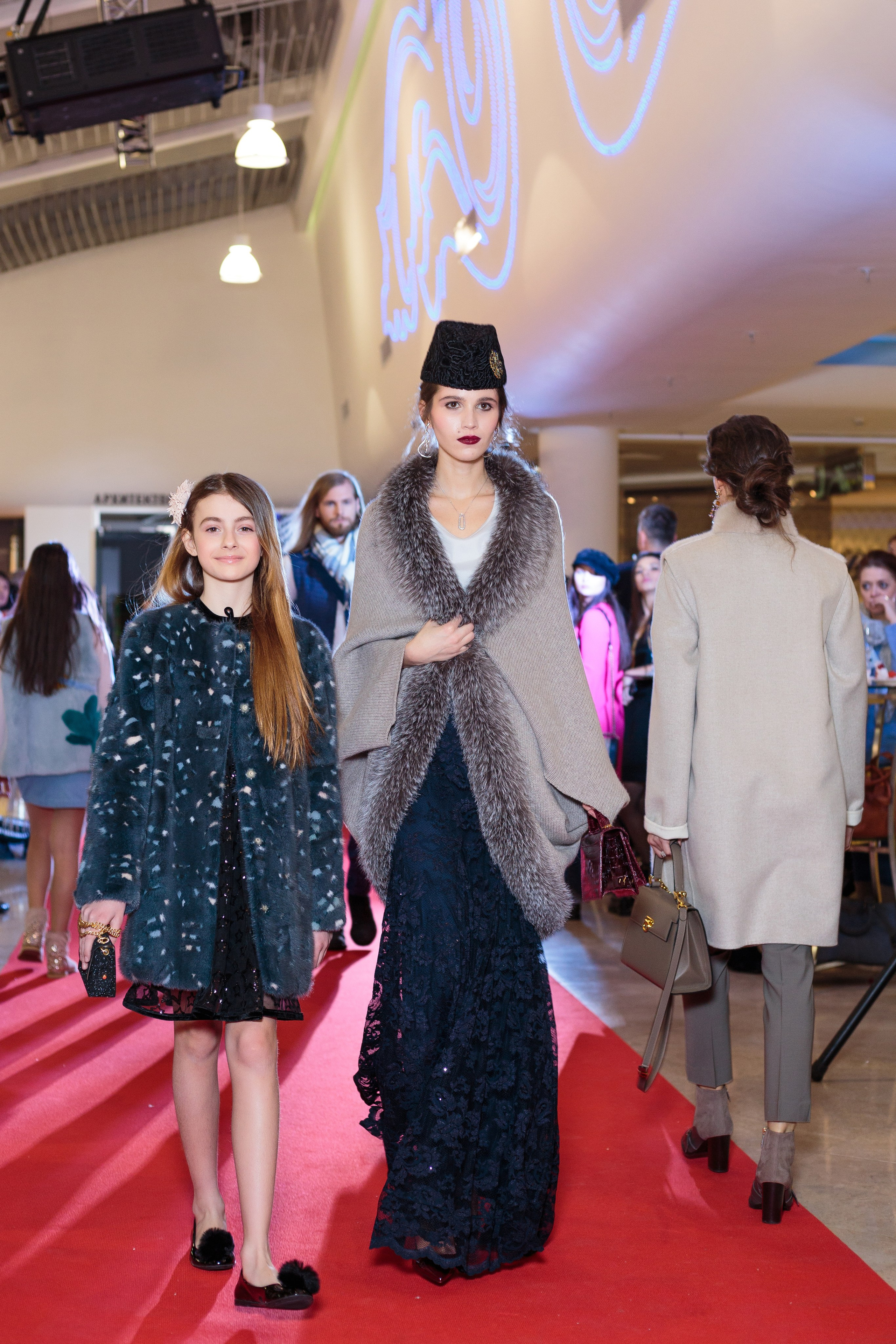 Репортажная съёмка для инфобизнеса и премьеры | Видео и фото контент | ZPROD. Фото и видеосъемка | продакшн студия ZPROD