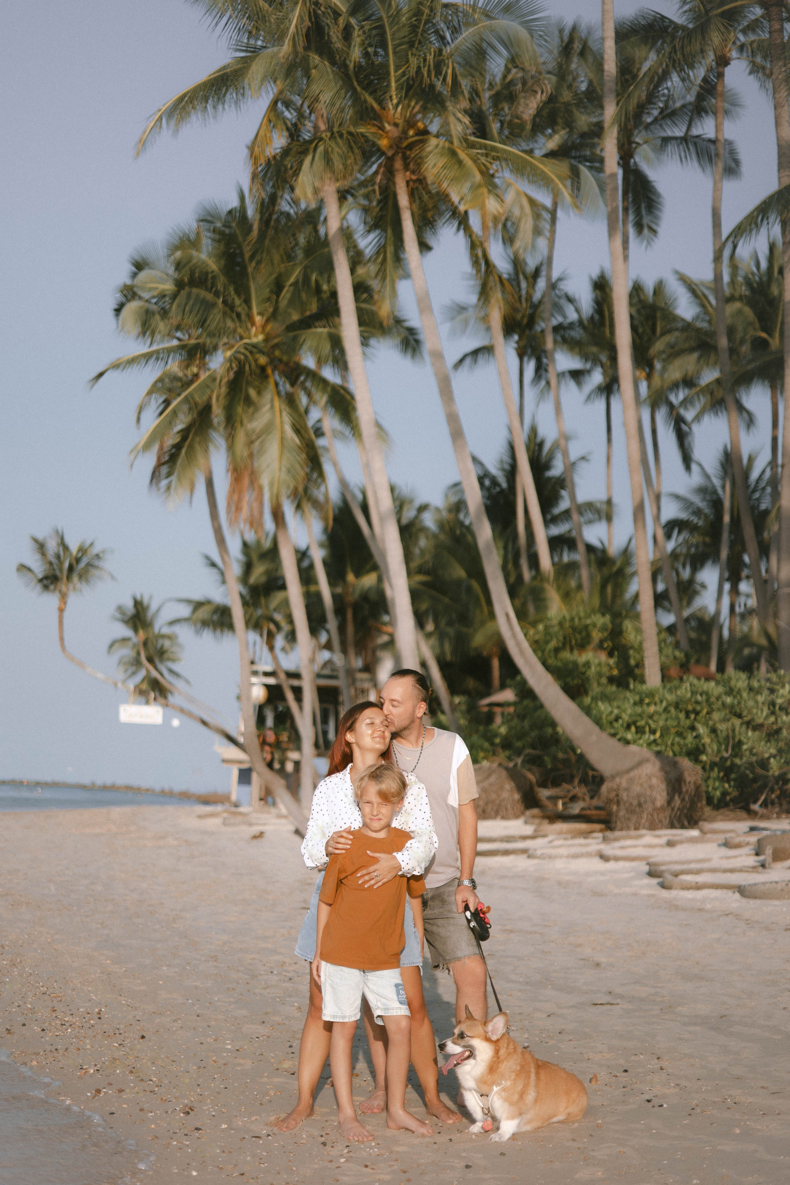 Алиса с семьей / Самуи. Семейный и детский фотограф в Москве Анастасия Каипова