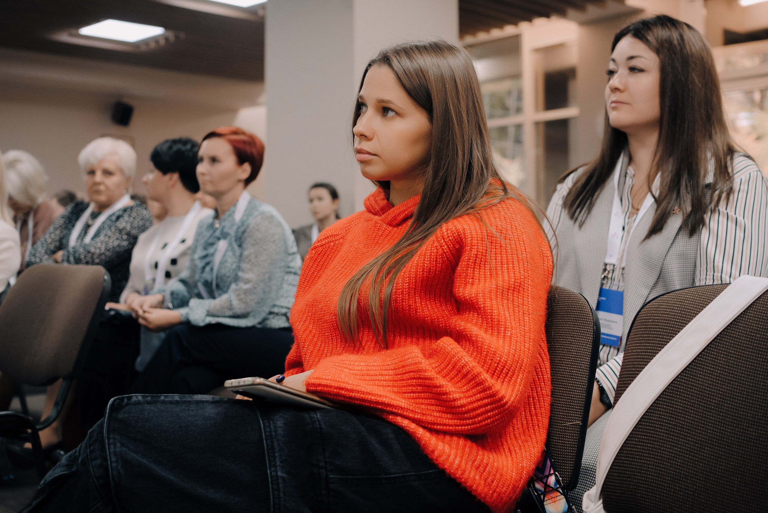 ОБЛАСТНАЯ КОНФЕРЕНЦИЯ «РАЗВИТИЕ ТУРИЗМА В ЧЕЛЯБИНСКОЙ ОБЛАСТИ». Репортажный фотограф Зуев Роман г. Челябинск