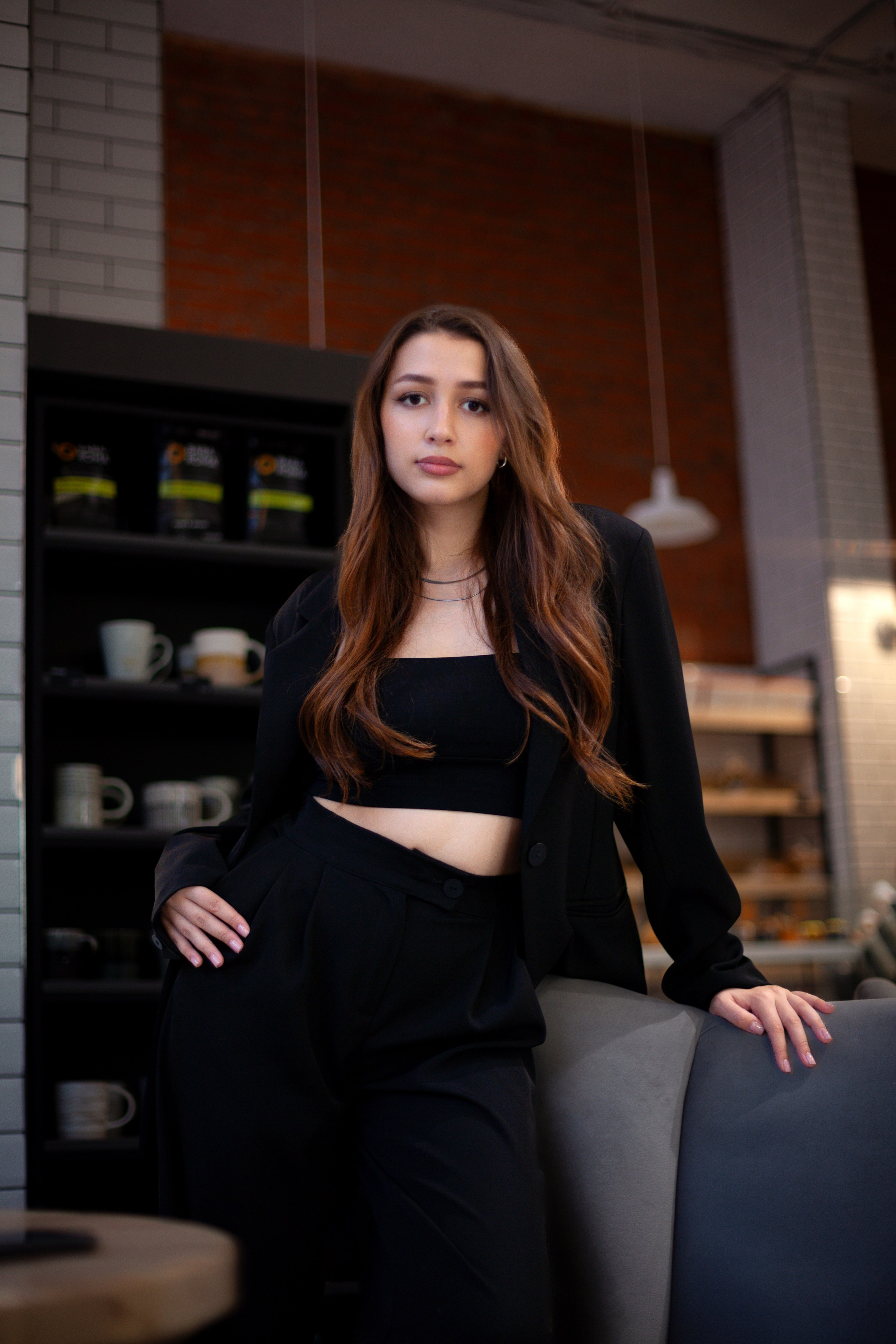 Она знает, как выглядеть стильно, даже если в запасе всего 5 минут. Фотограф в Томске Евгения Гуляева